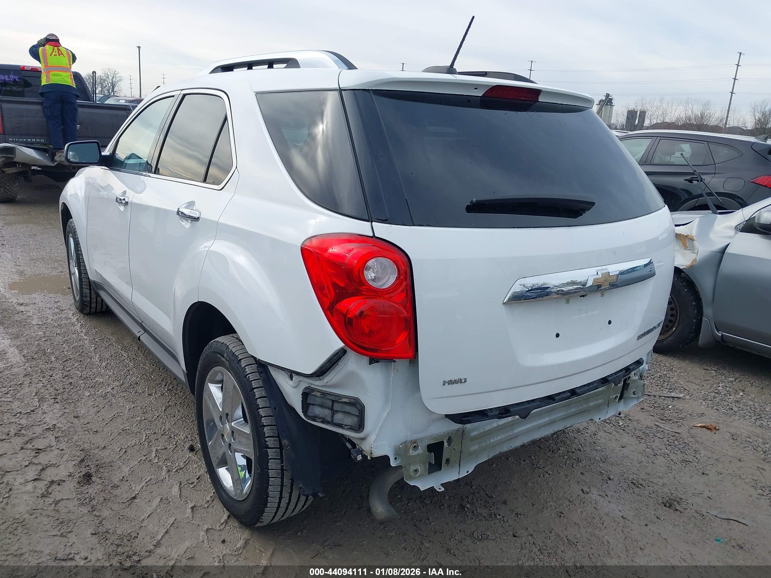 CHEVROLET EQUINOX image 3