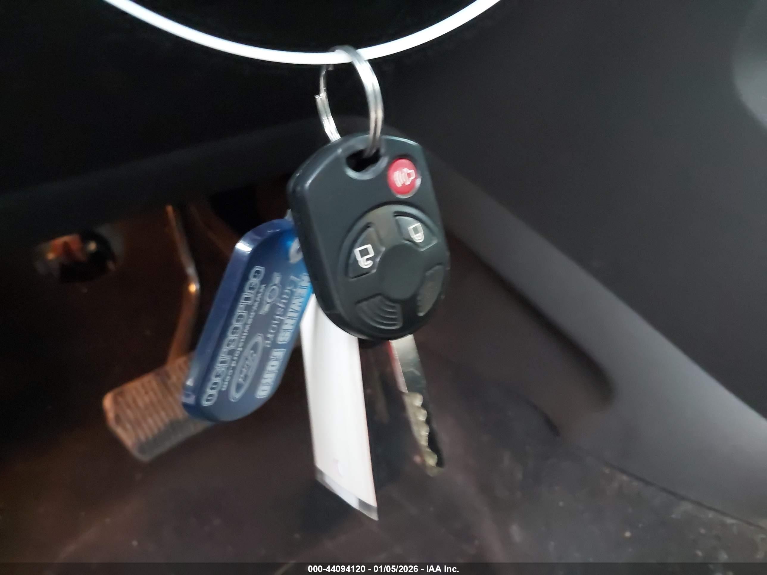 FORD ESCAPE image 11