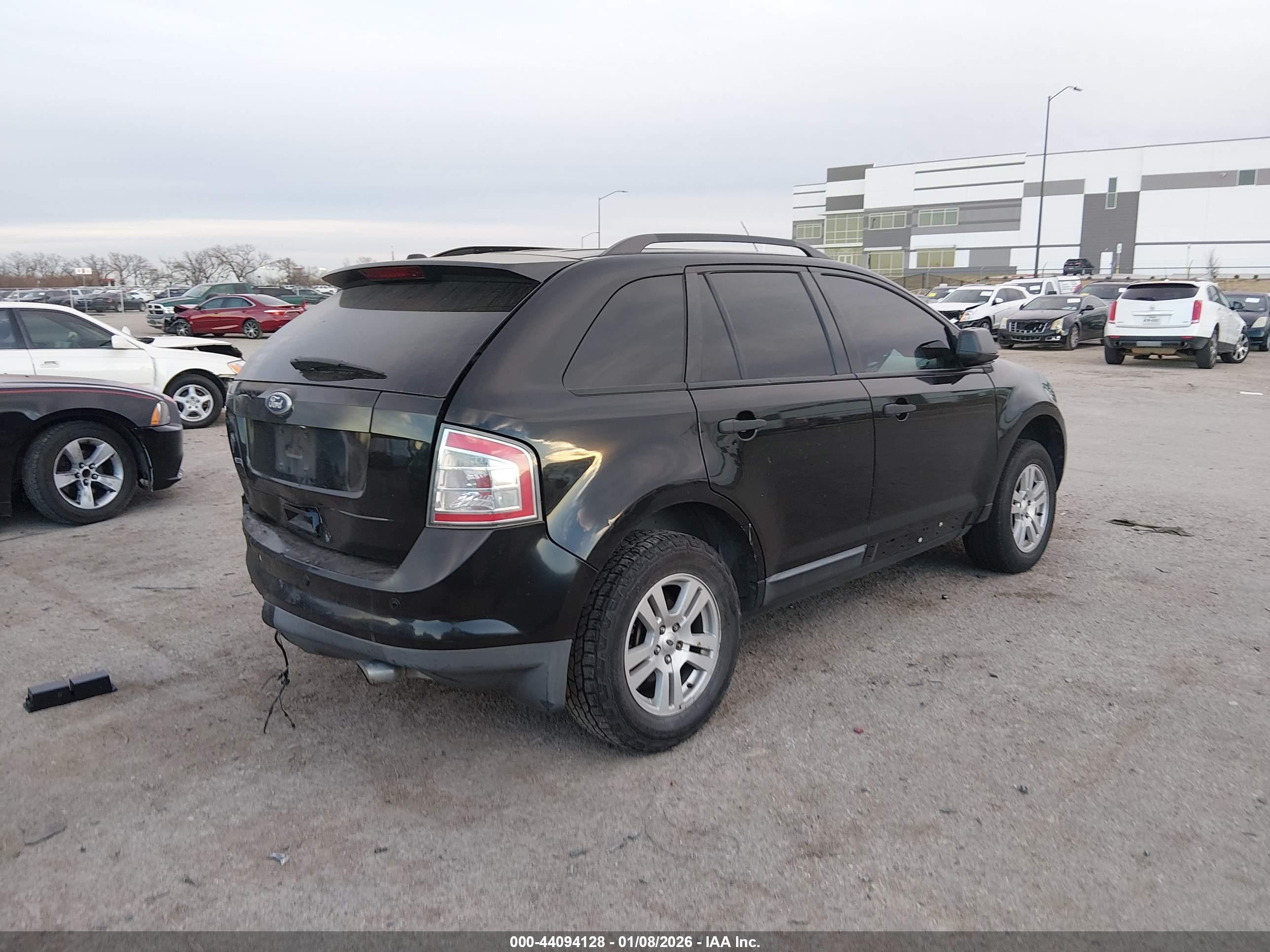 FORD EDGE image 4
