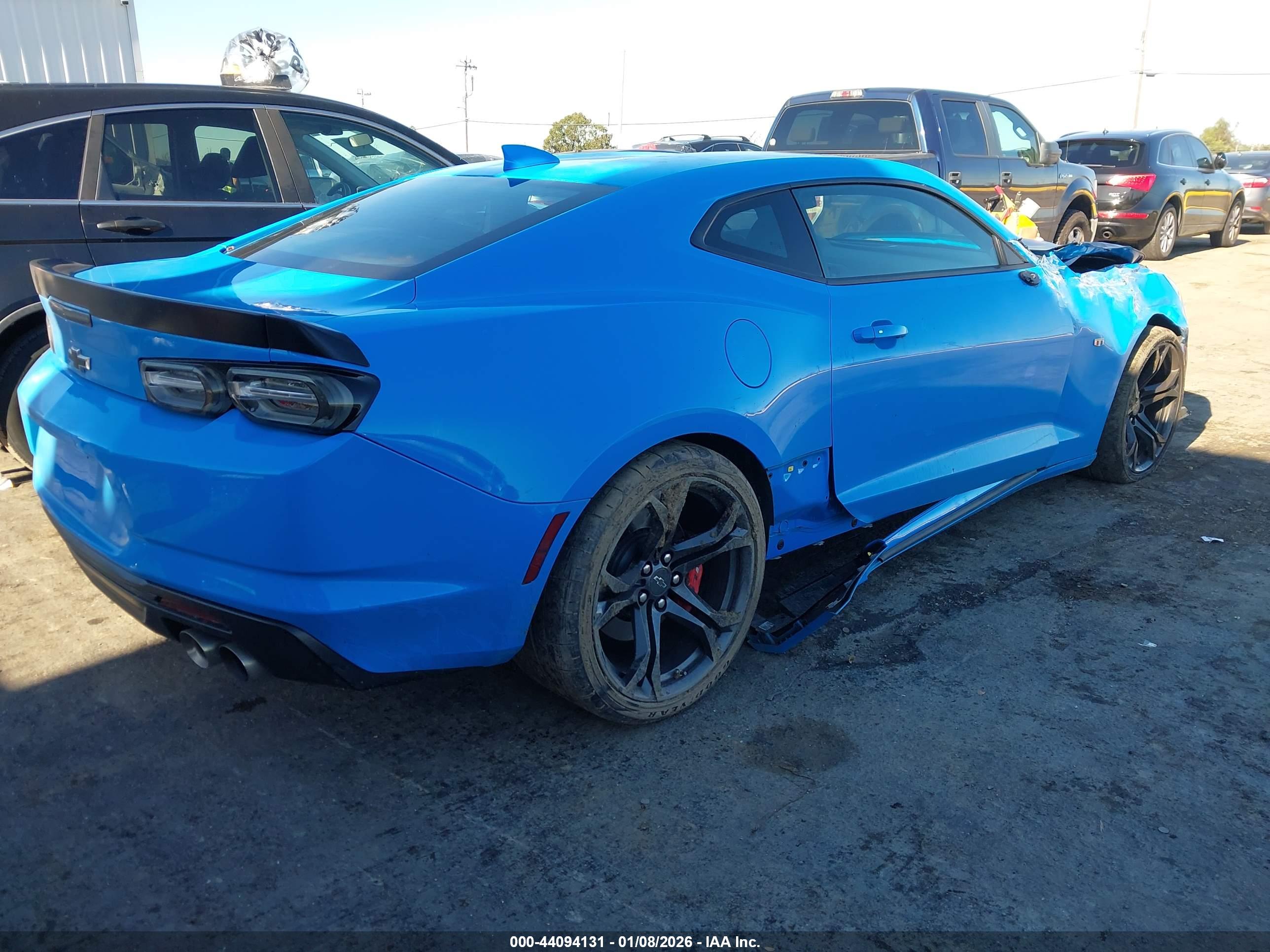 CHEVROLET CAMARO image 4