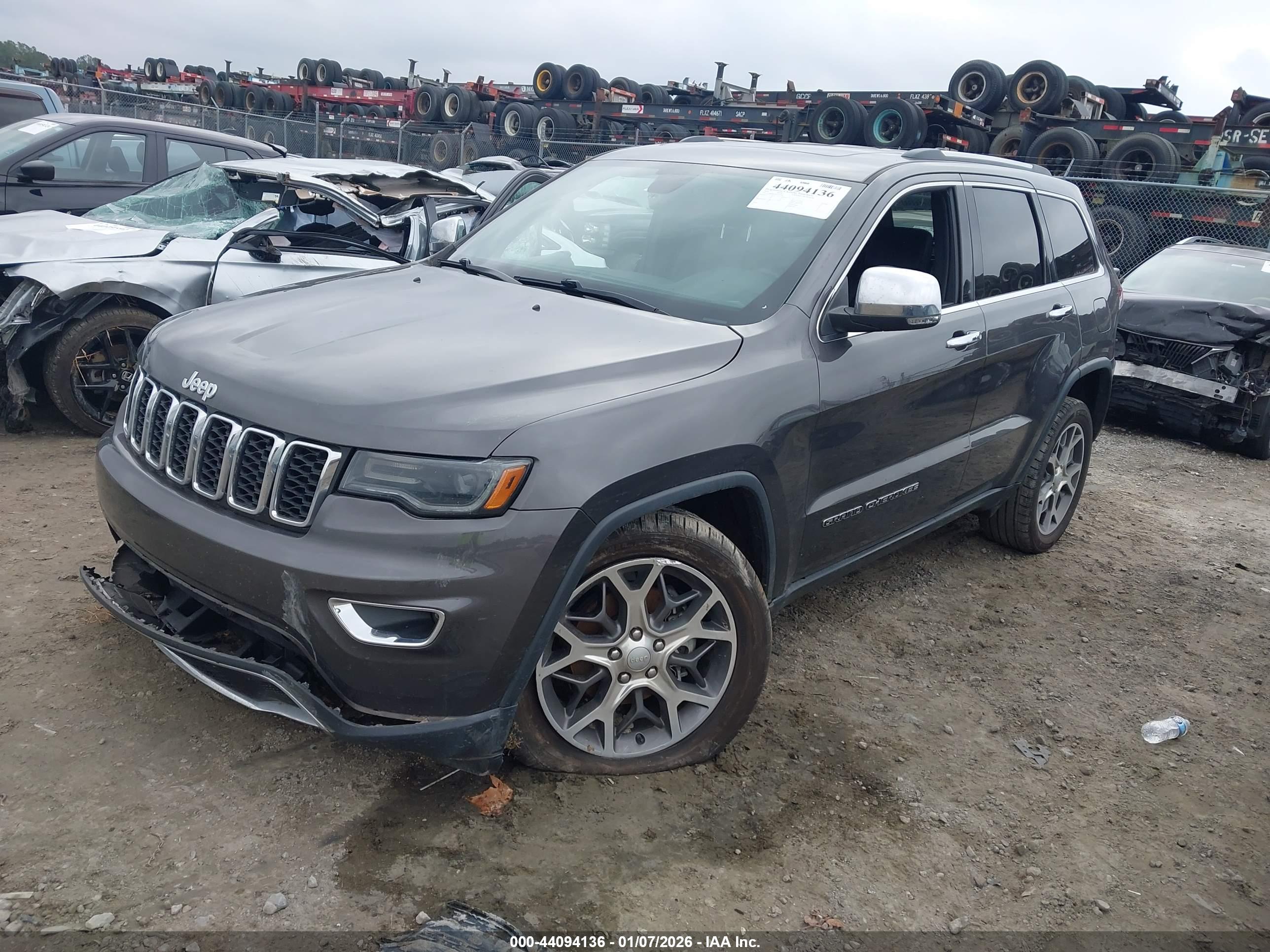 JEEP GRAND image 2