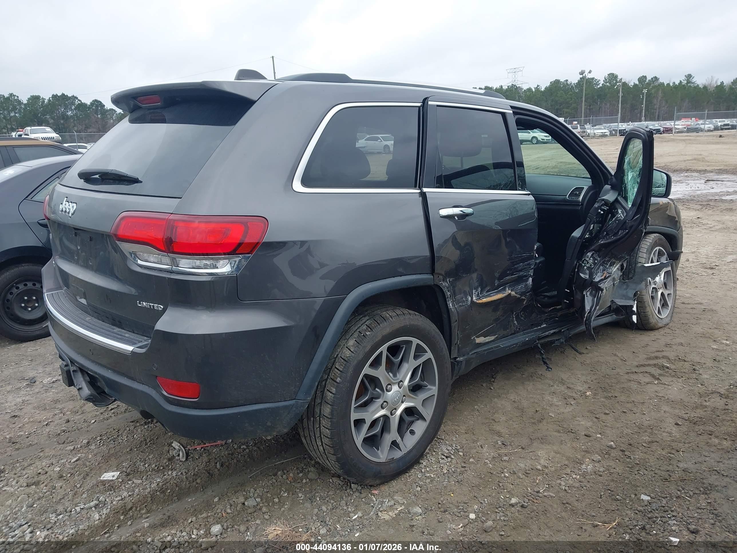 JEEP GRAND image 4