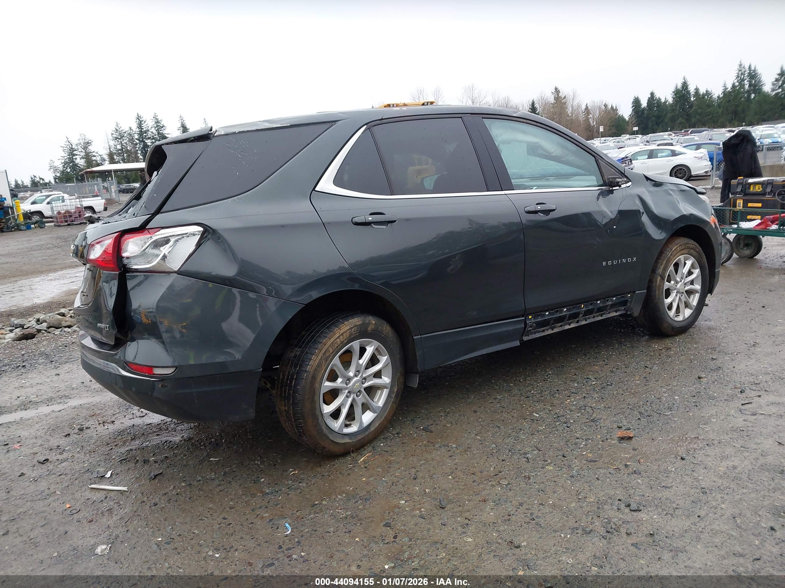CHEVROLET EQUINOX image 4