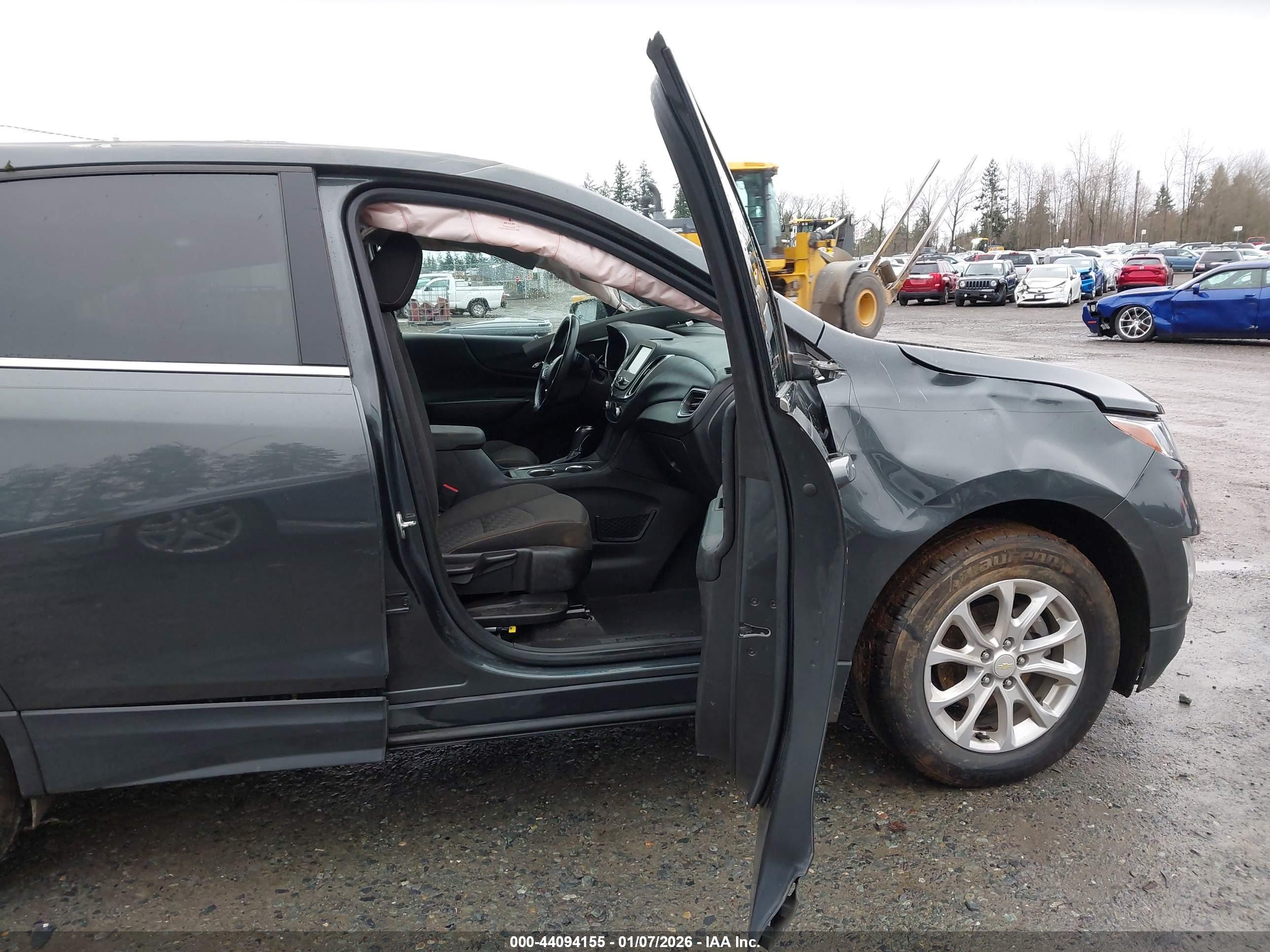 CHEVROLET EQUINOX image 5