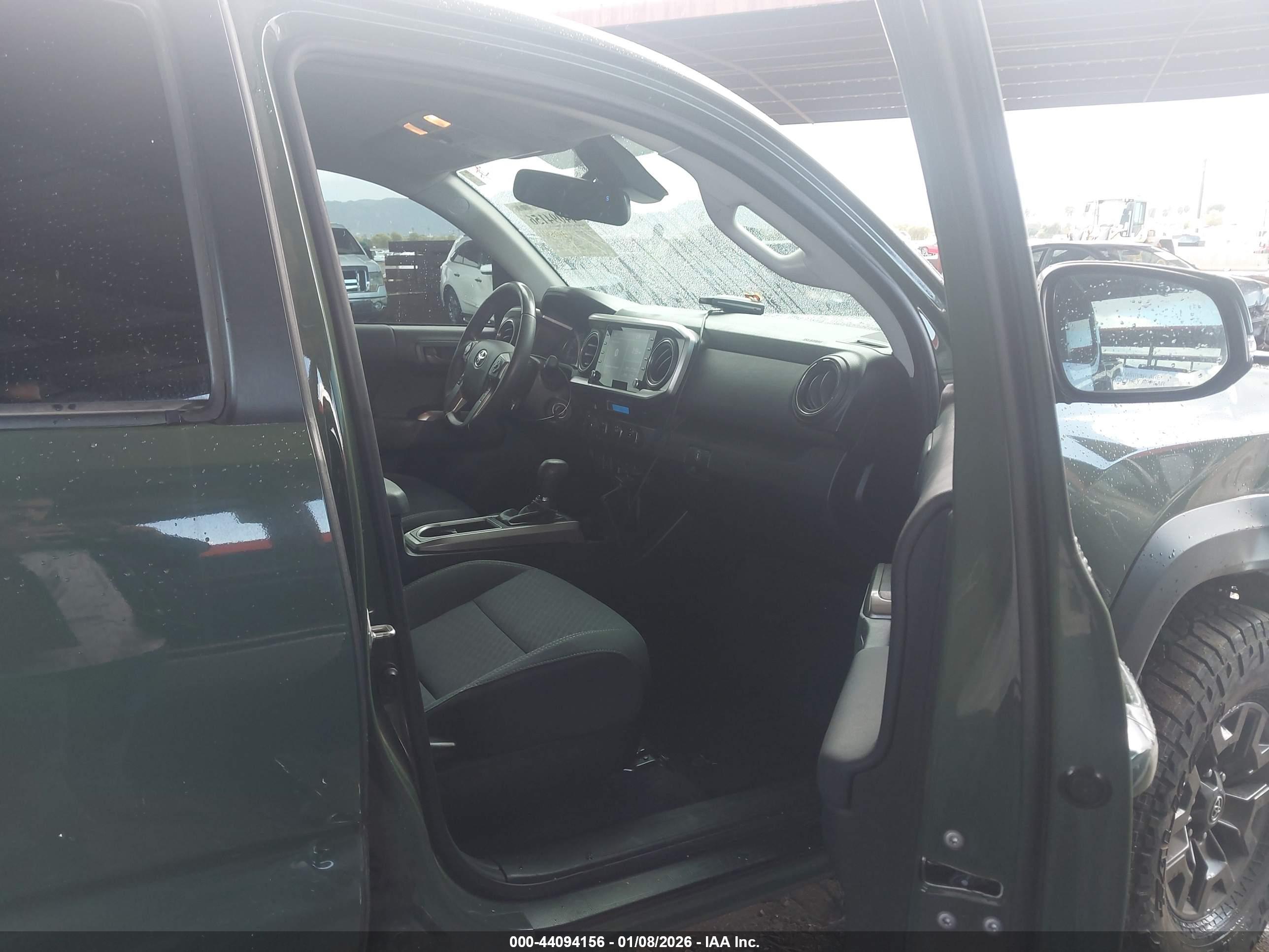 TOYOTA TACOMA image 5