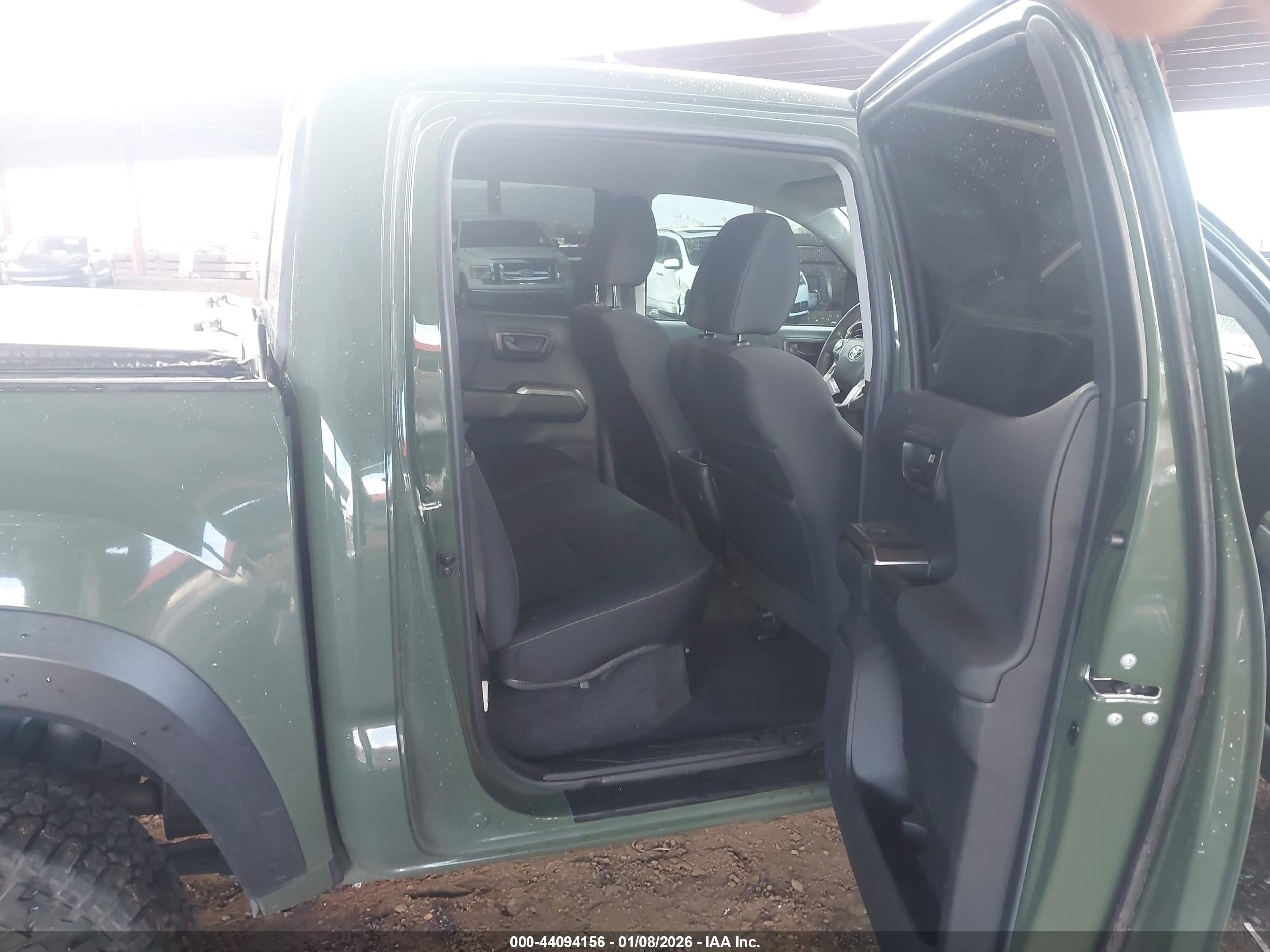 TOYOTA TACOMA image 8