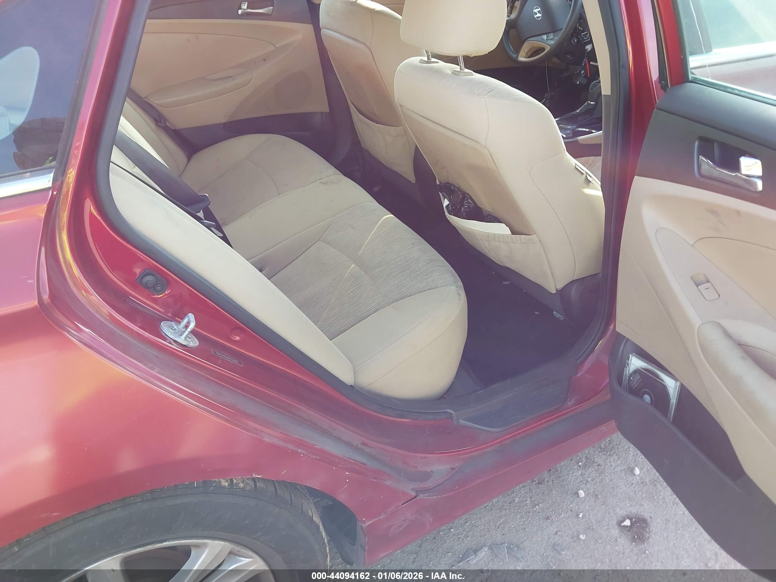HYUNDAI SONATA image 8