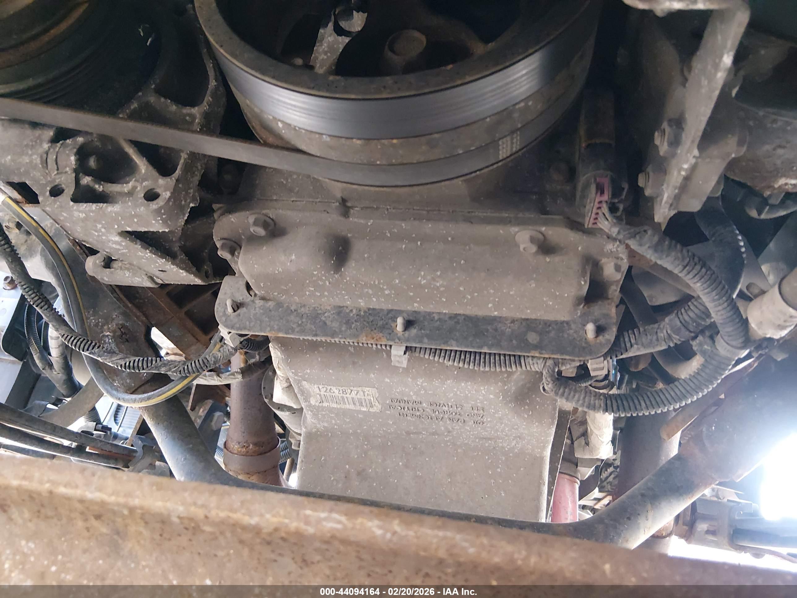 ISUZU NPR image 10