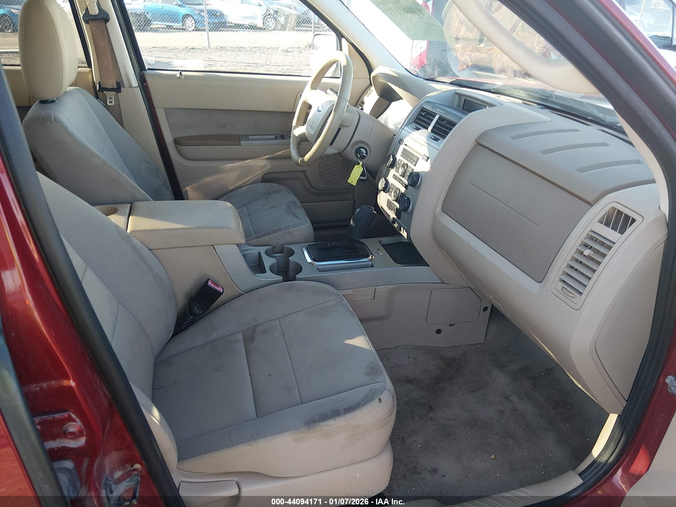 FORD ESCAPE image 5