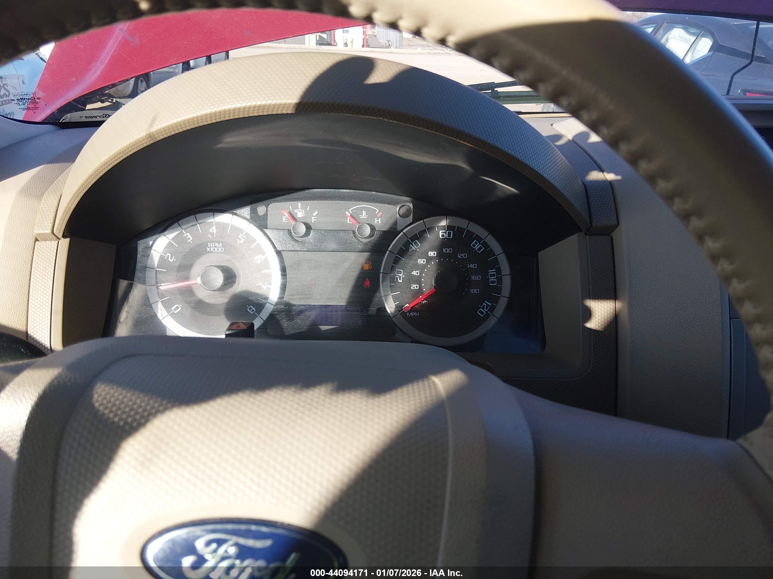 FORD ESCAPE image 7