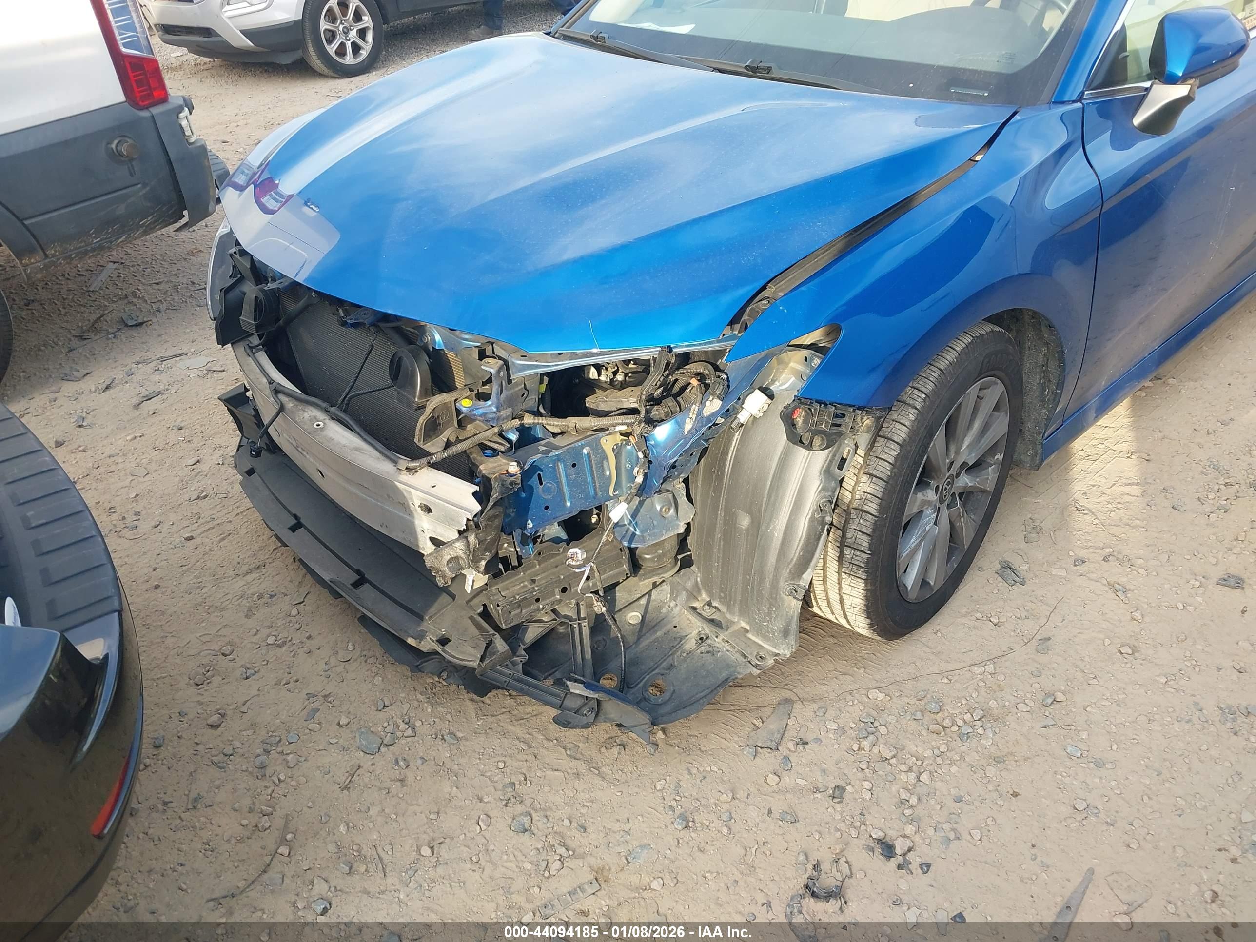TOYOTA CAMRY image 6