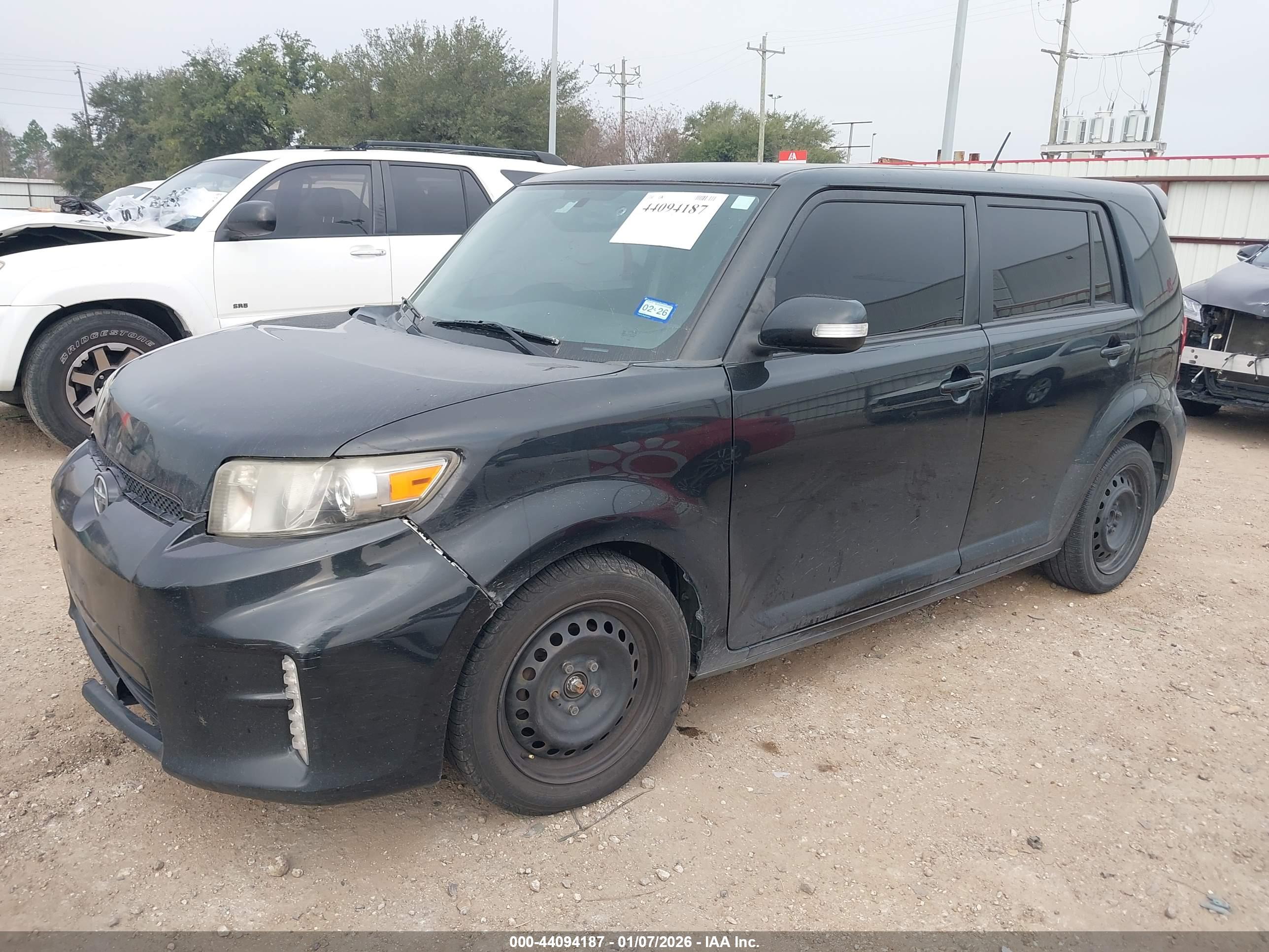 SCION XB image 2
