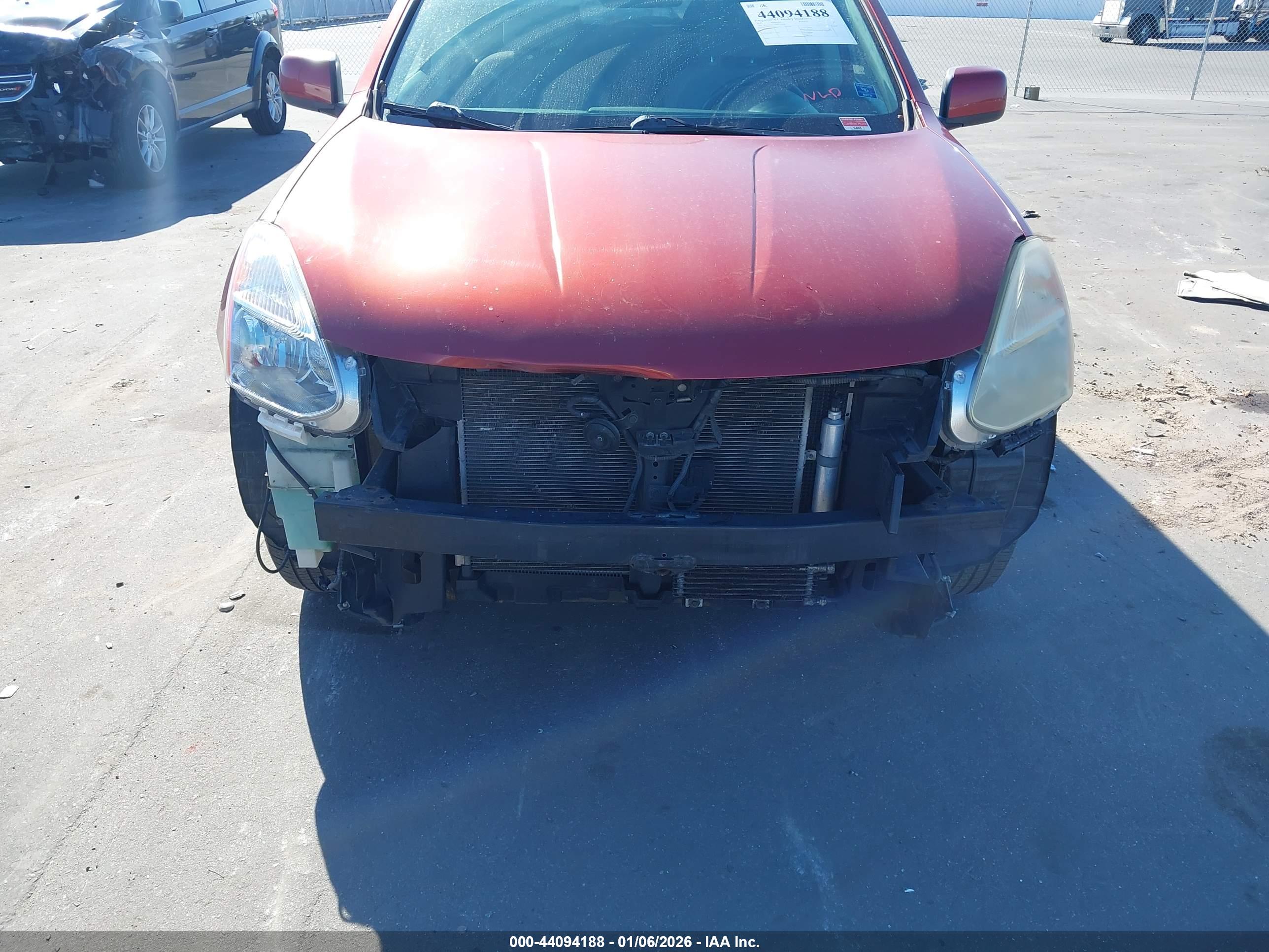 NISSAN ROGUE image 6