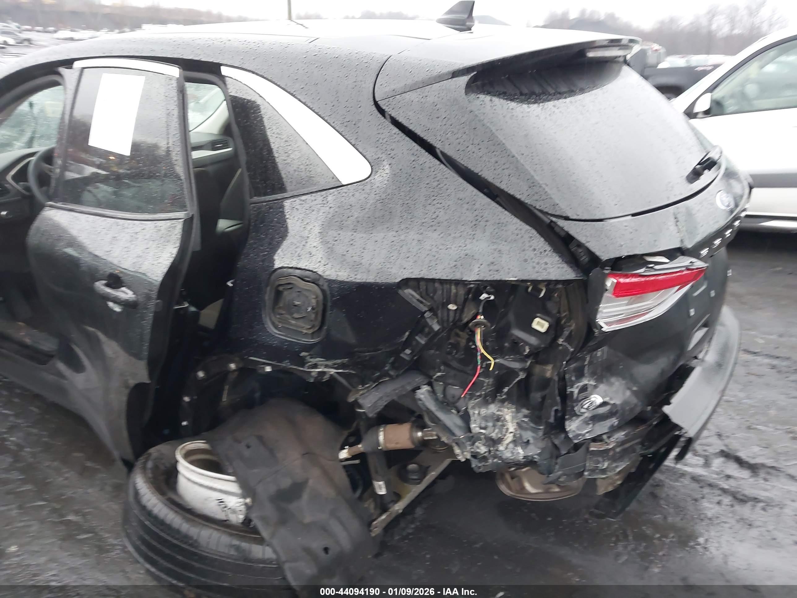 FORD ESCAPE image 6