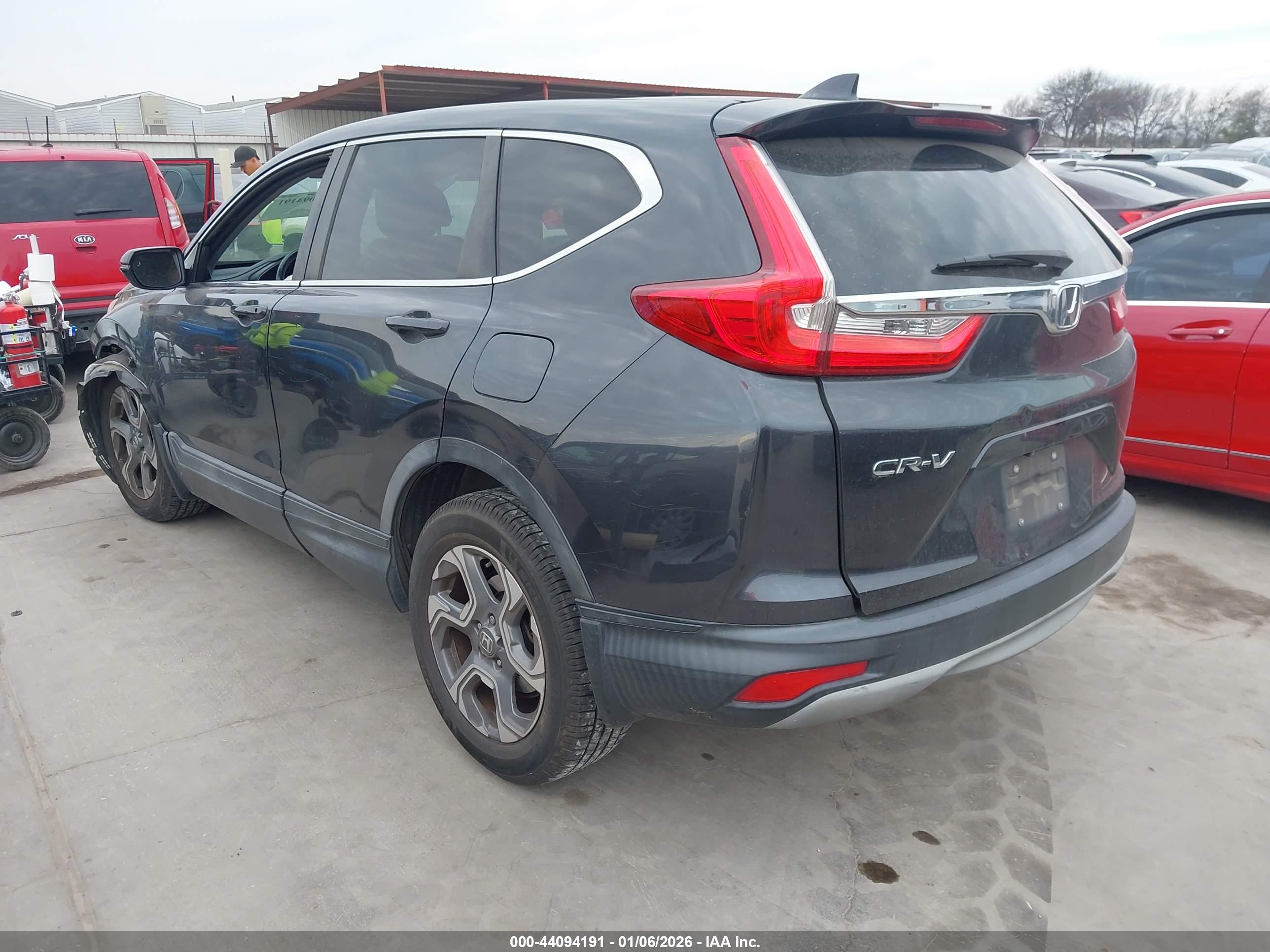HONDA CR-V image 3