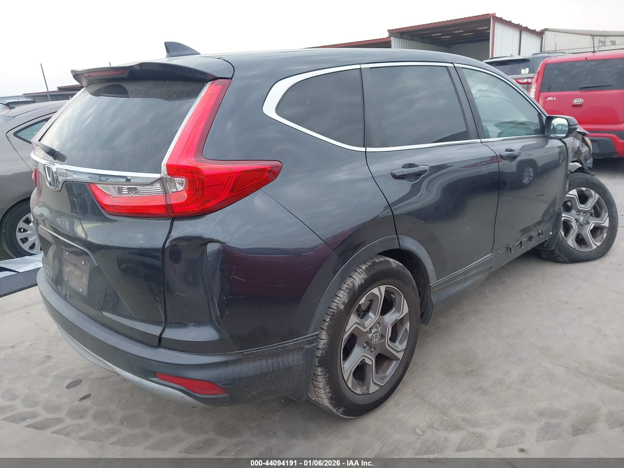 HONDA CR-V image 4
