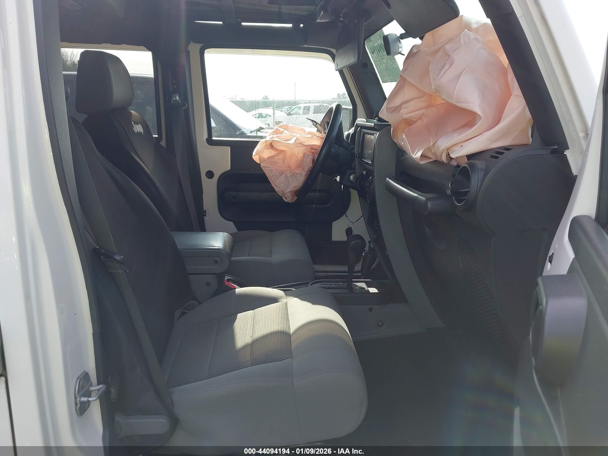 JEEP WRANGLER image 5