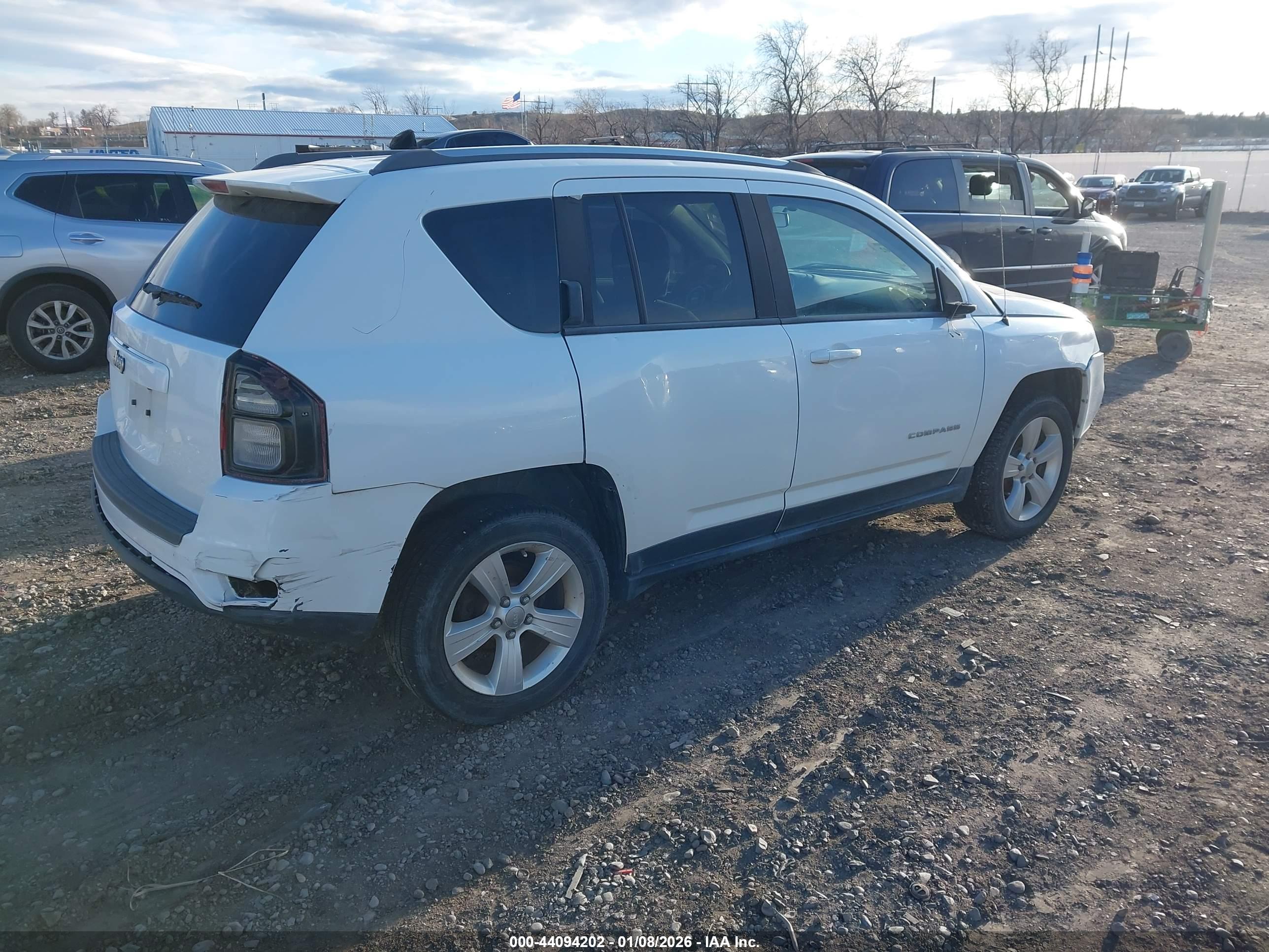 JEEP COMPASS image 4