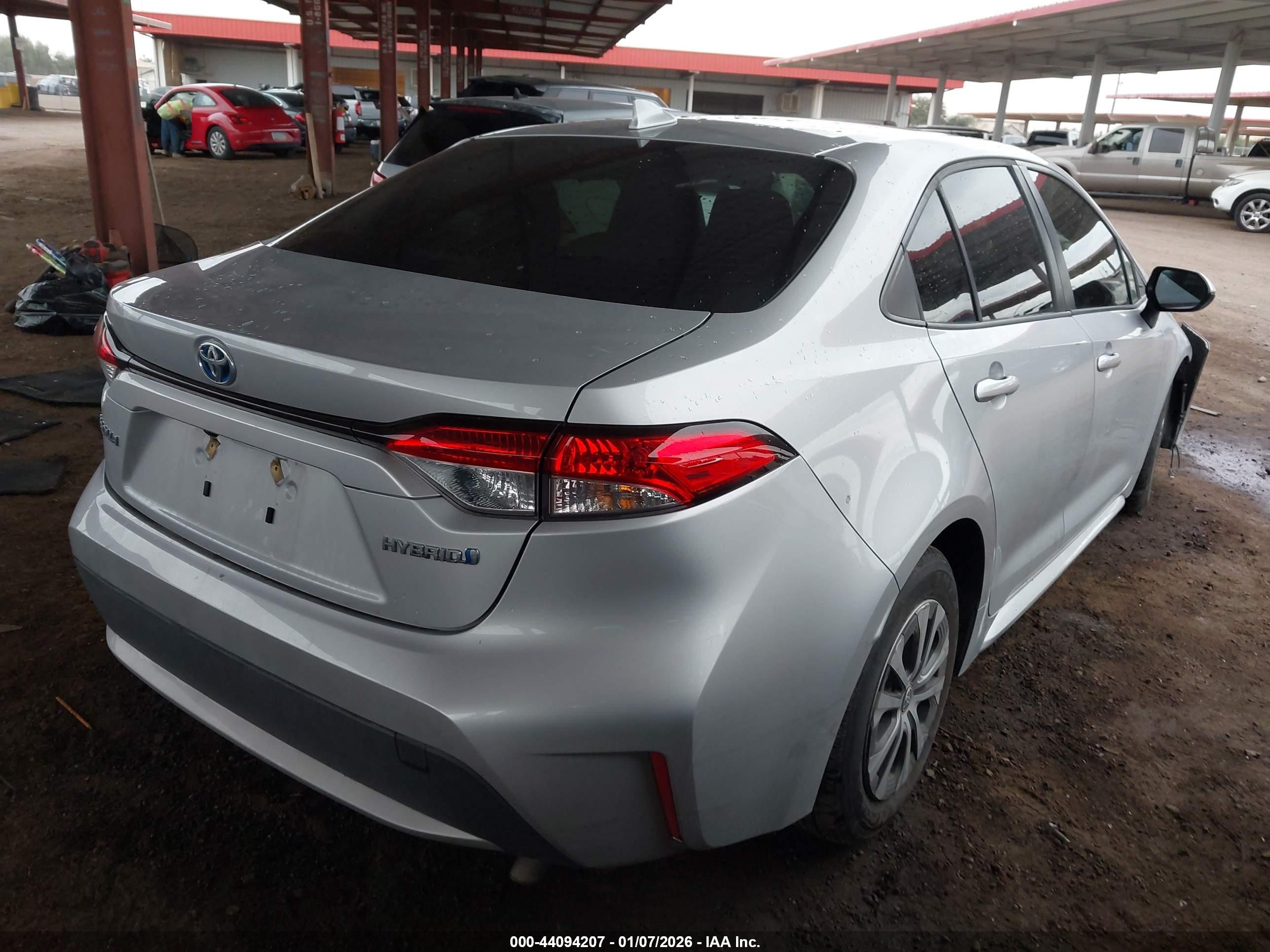 TOYOTA COROLLA image 4