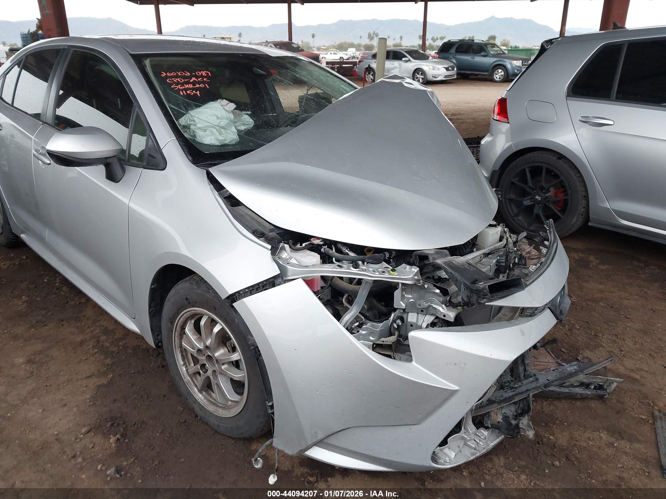 TOYOTA COROLLA image 6