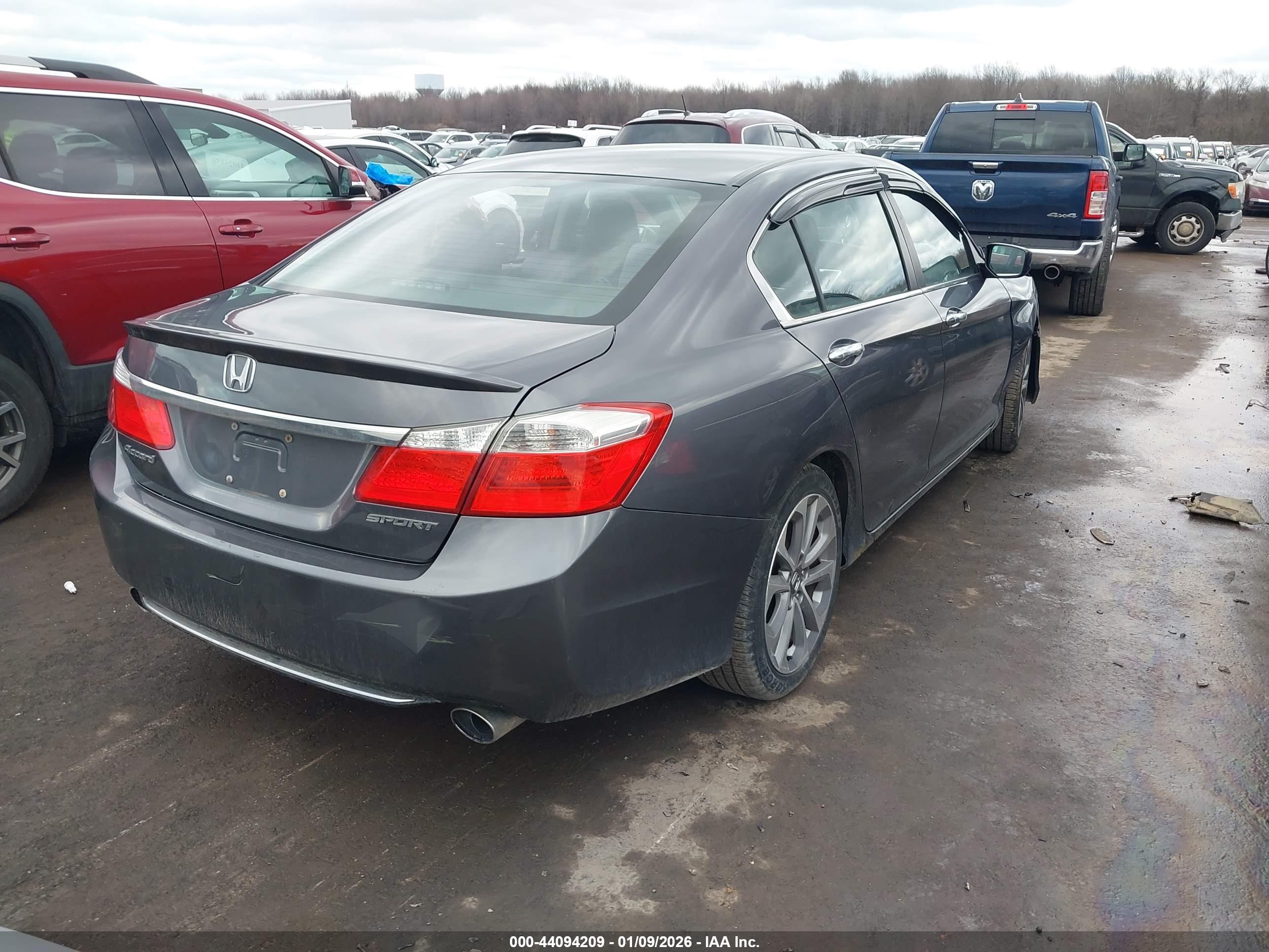 HONDA ACCORD image 4