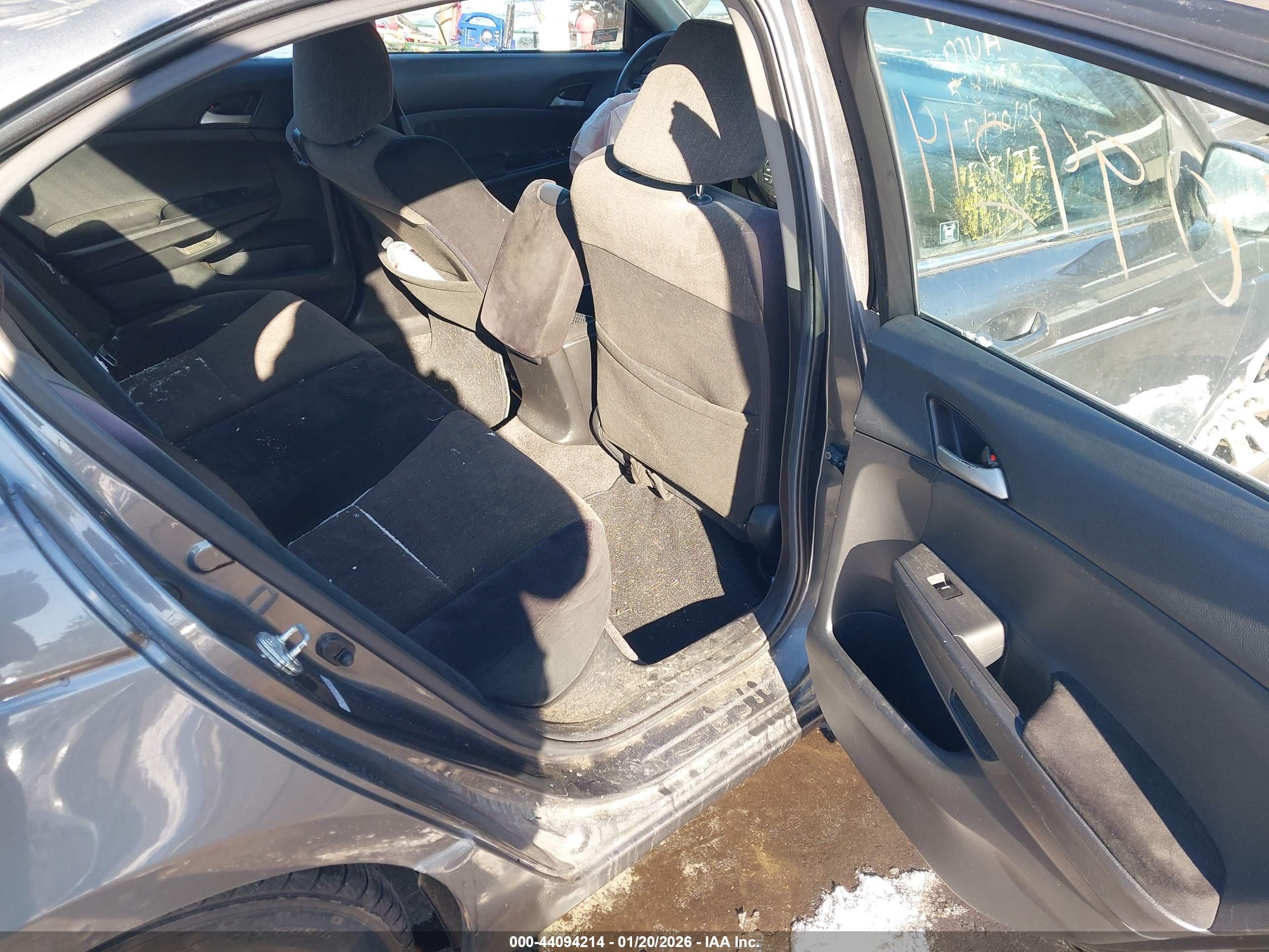 HONDA ACCORD image 8