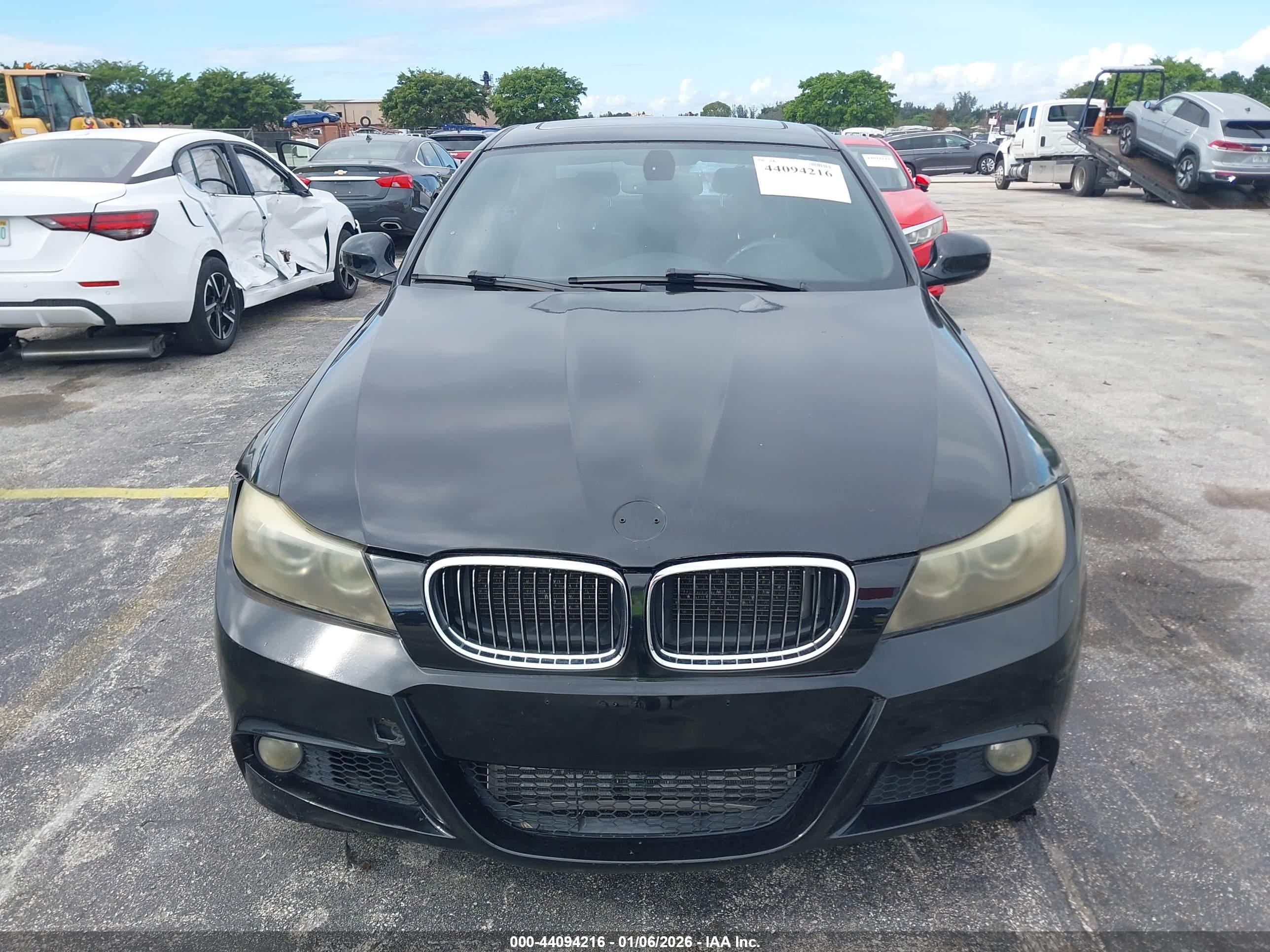 BMW 335I image 6
