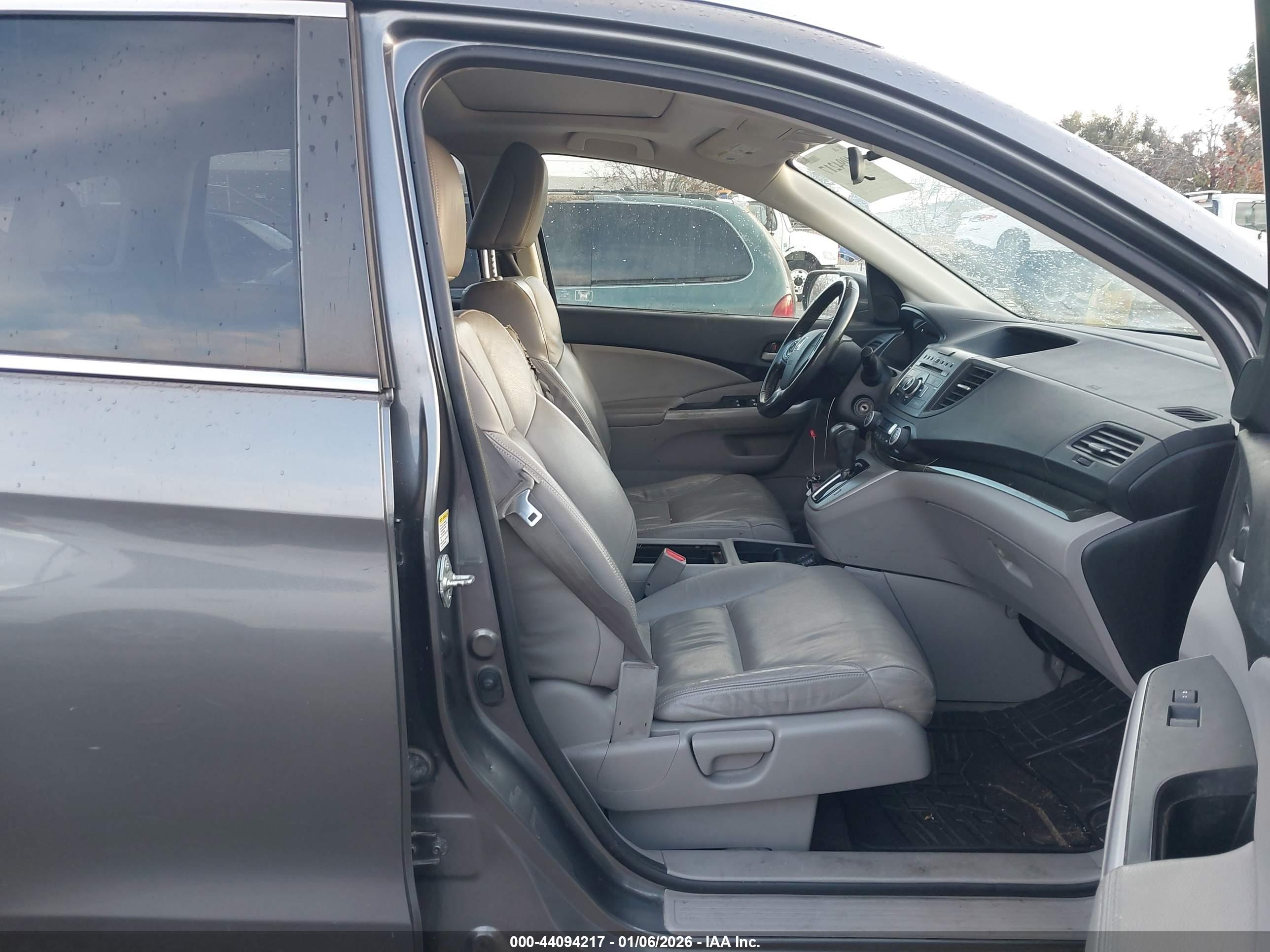 HONDA CR-V image 5