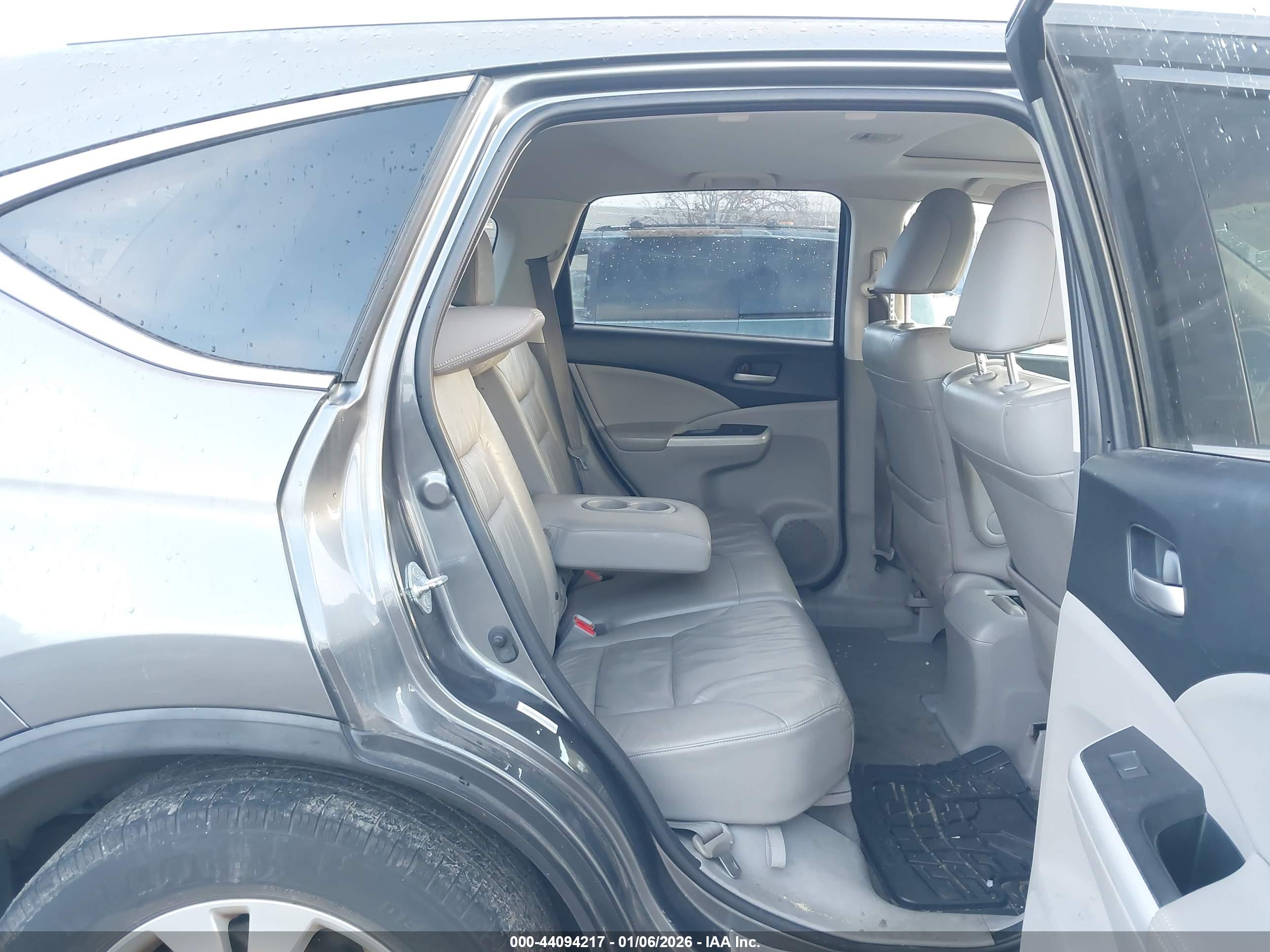HONDA CR-V image 8