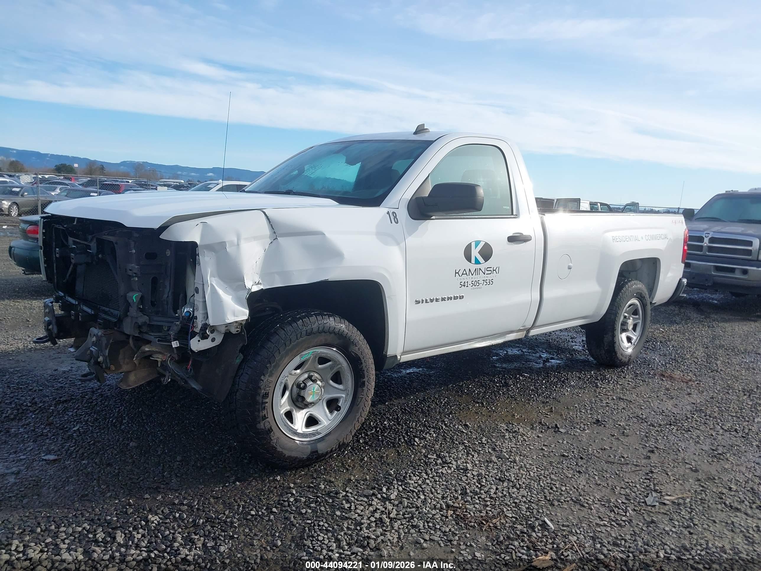 CHEVROLET SILVERADO image 2