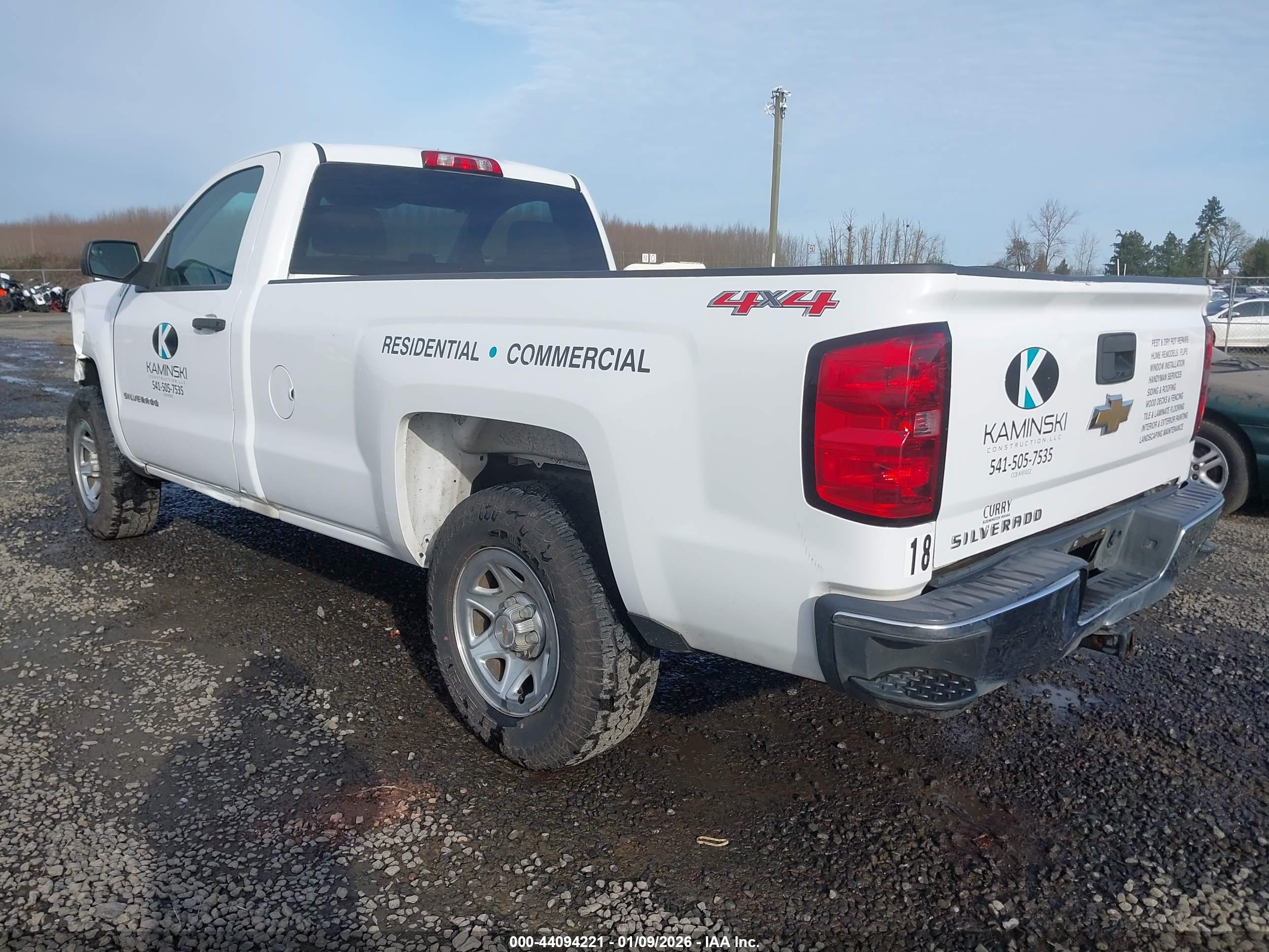 CHEVROLET SILVERADO image 3