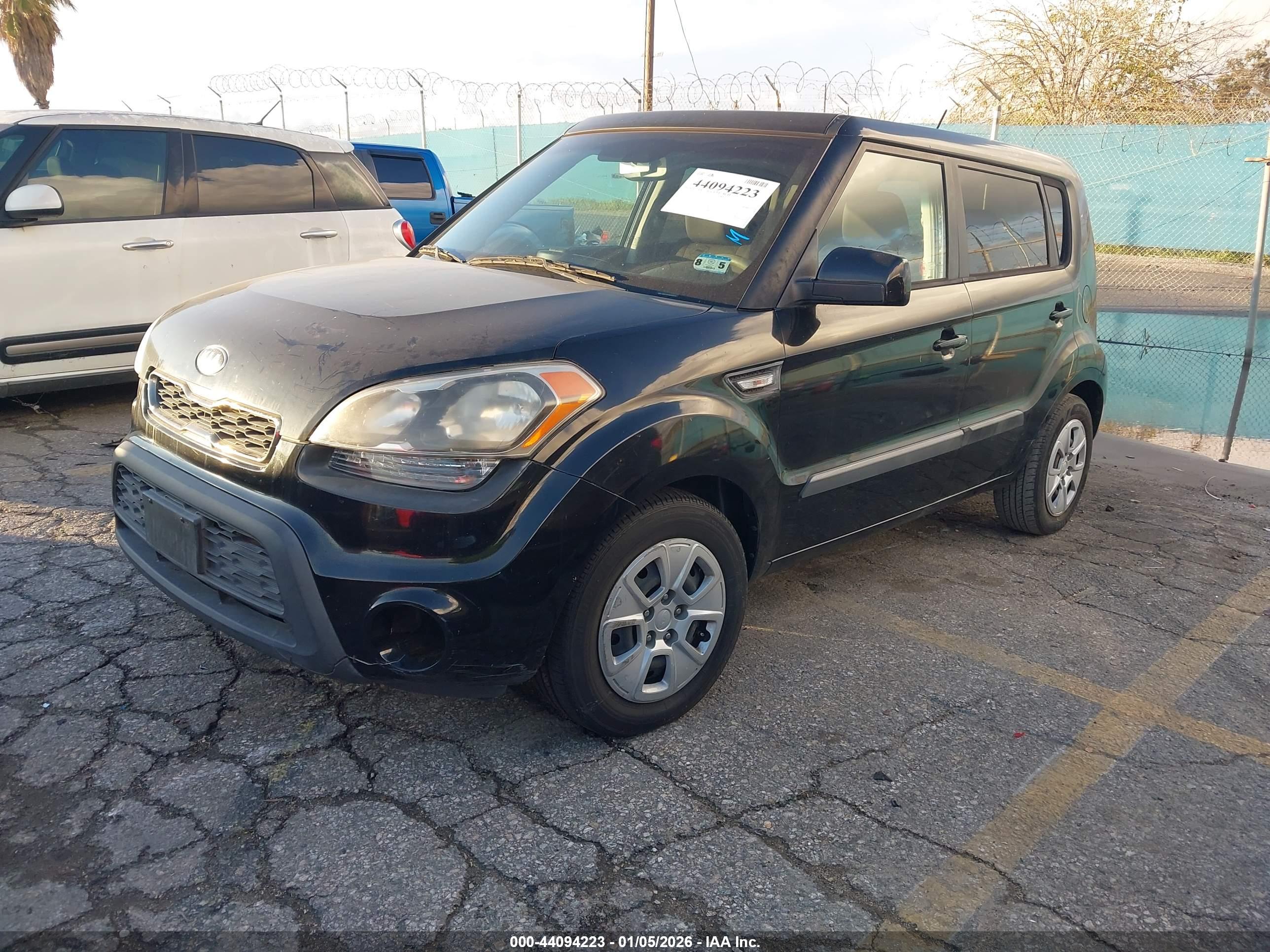 KIA SOUL image 2