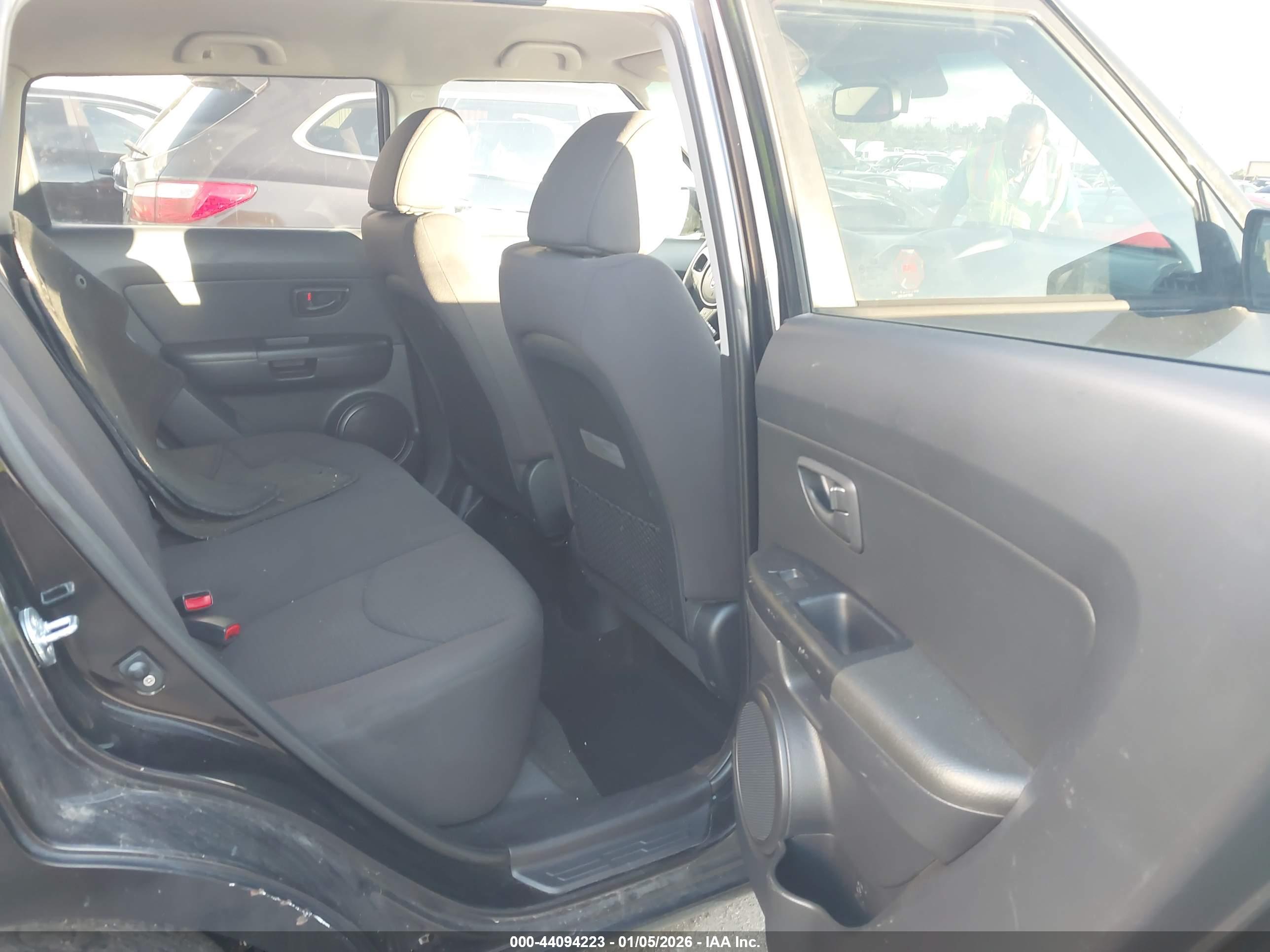 KIA SOUL image 8