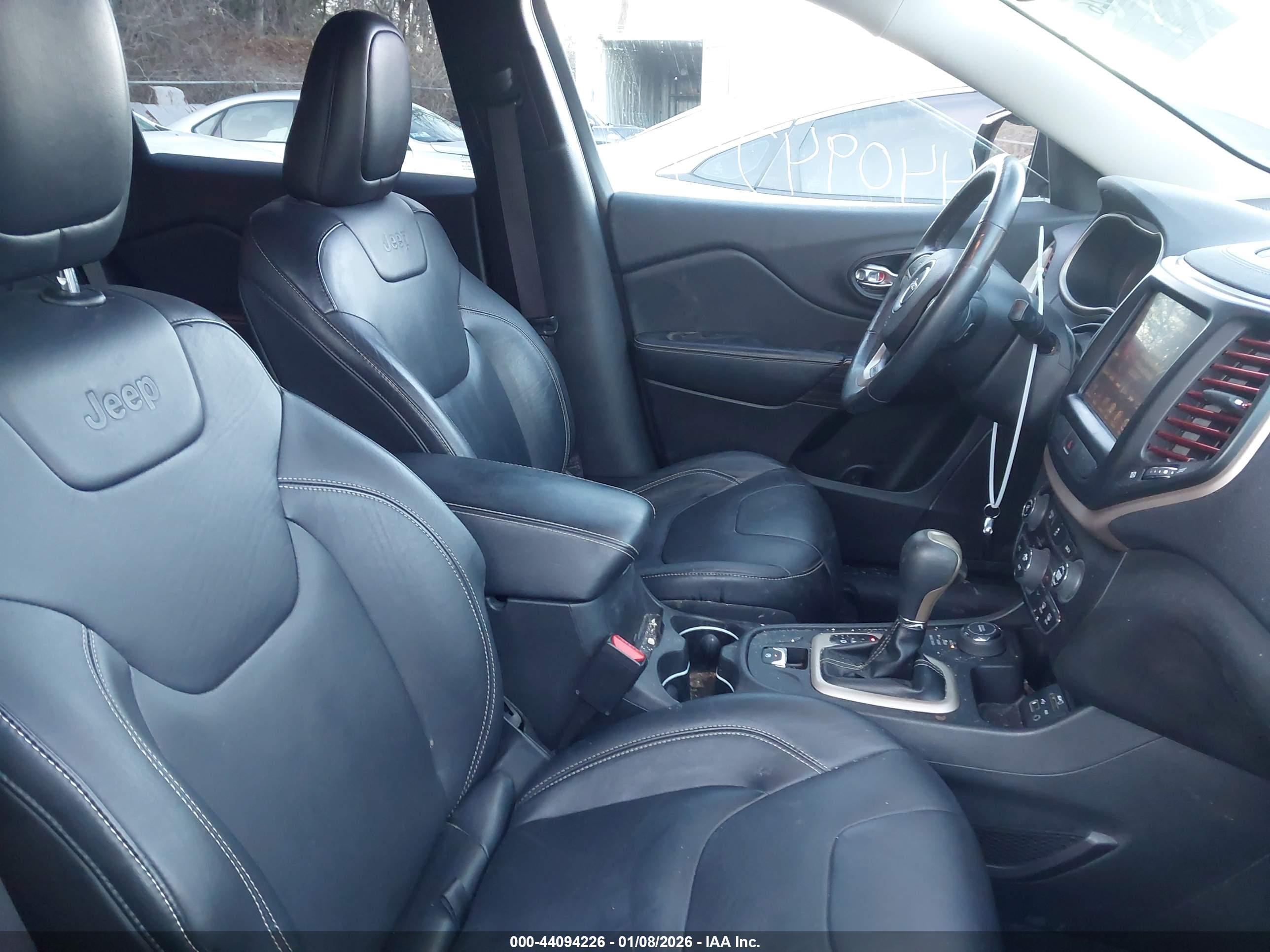 JEEP CHEROKEE image 5