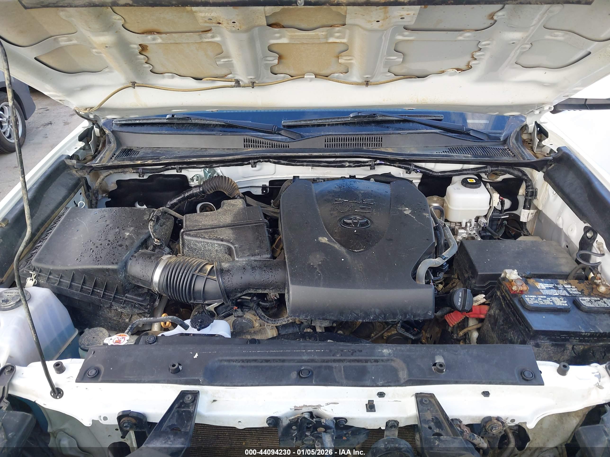 TOYOTA TACOMA image 10