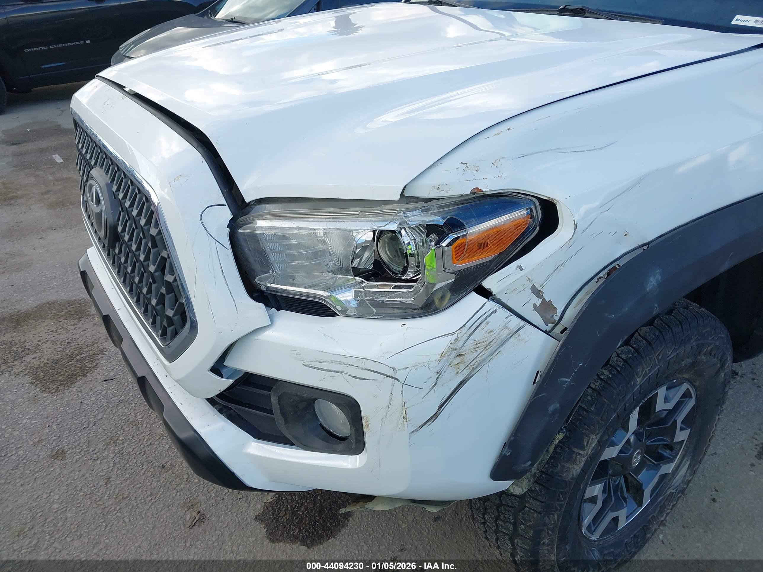 TOYOTA TACOMA image 6