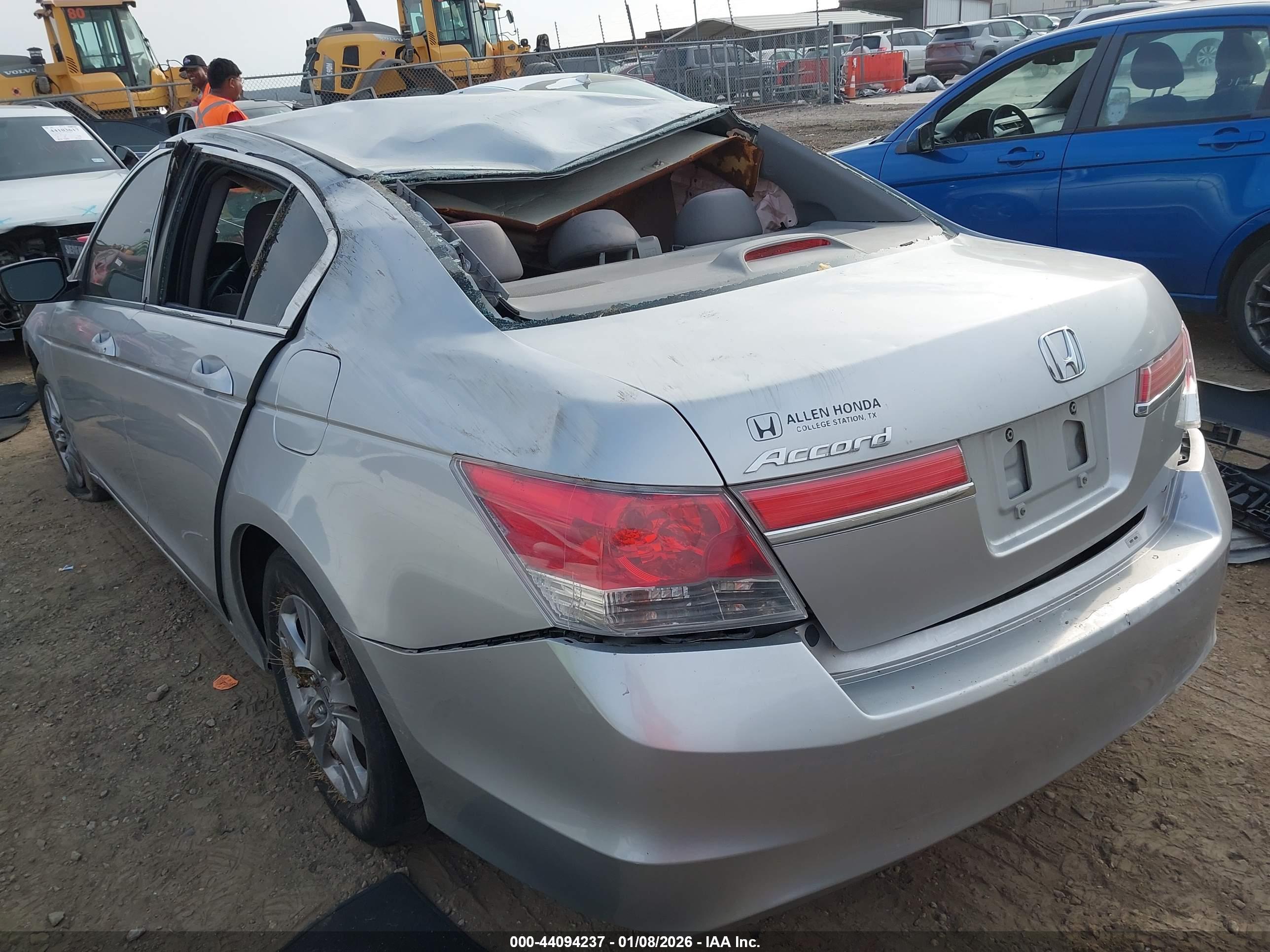 HONDA ACCORD image 3