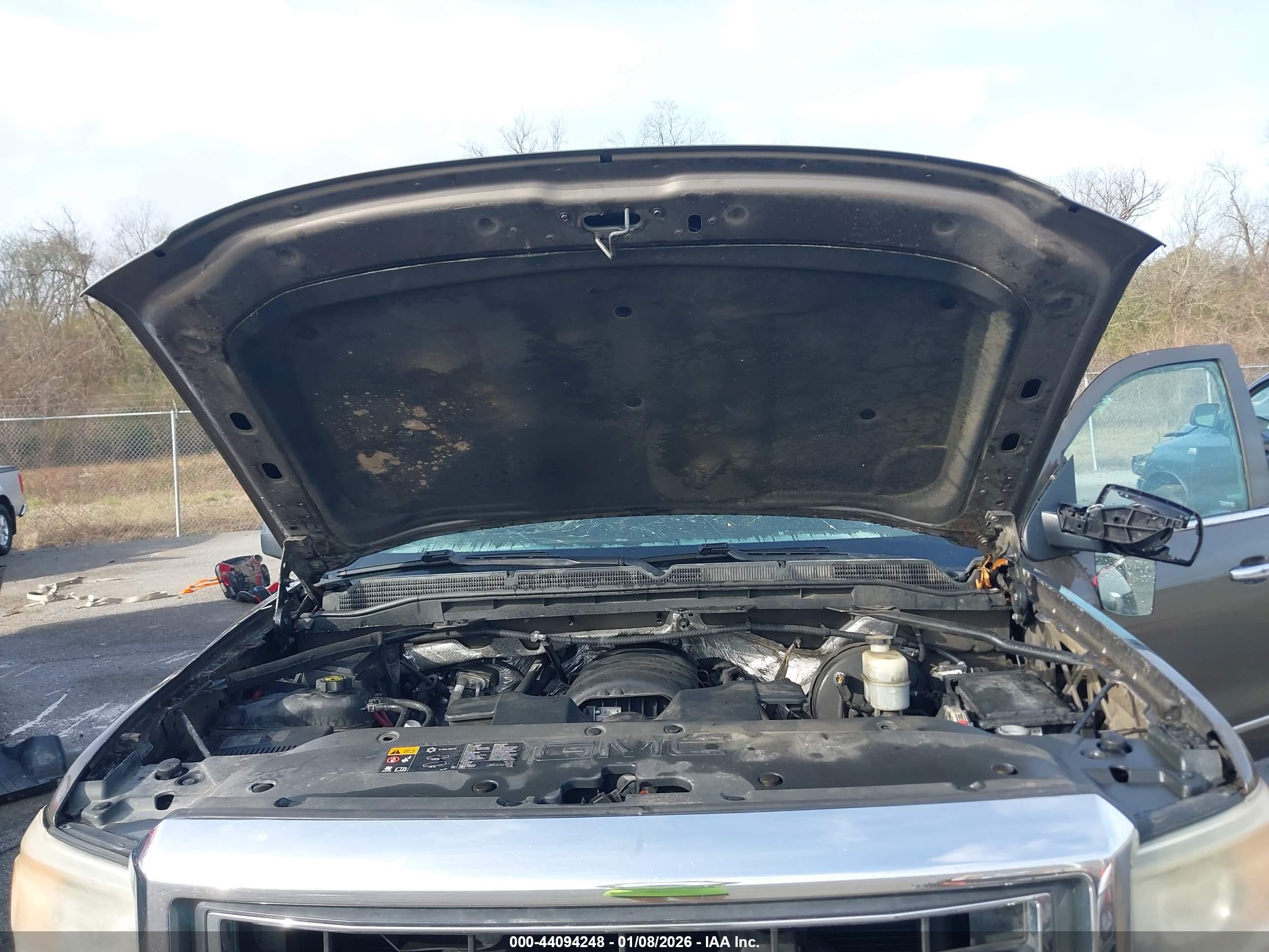 GMC SIERRA image 10