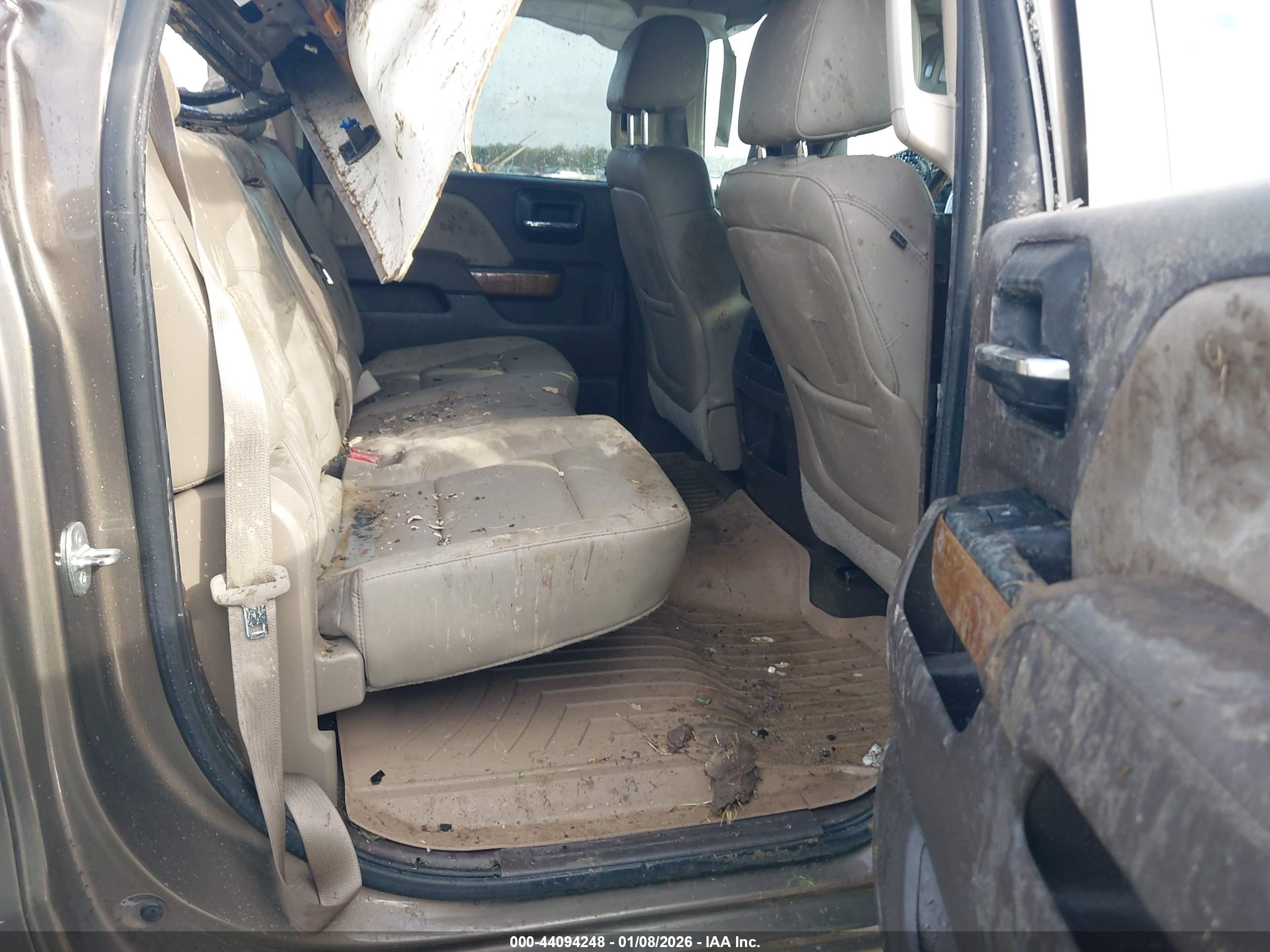 GMC SIERRA image 8