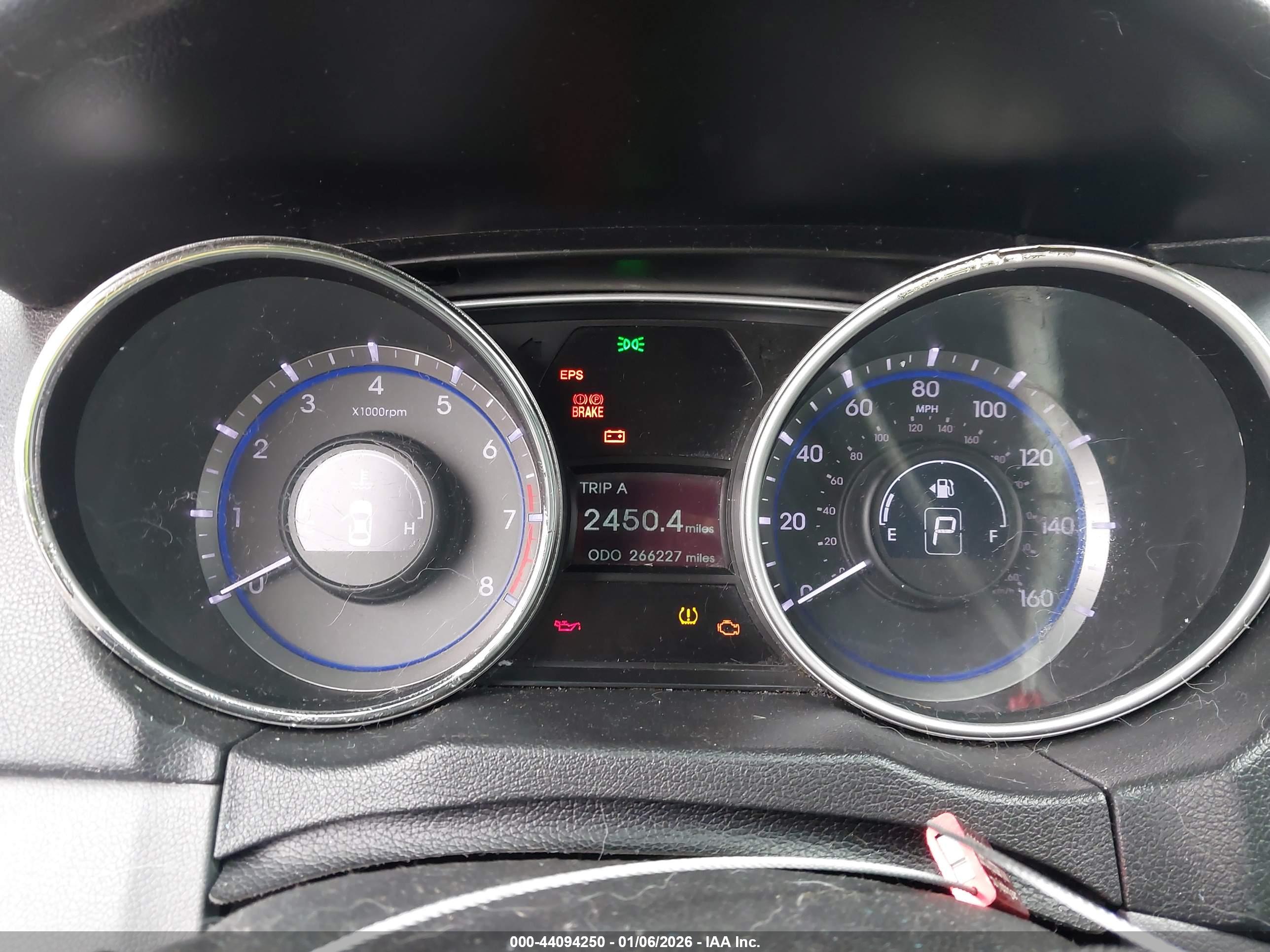 HYUNDAI SONATA image 7