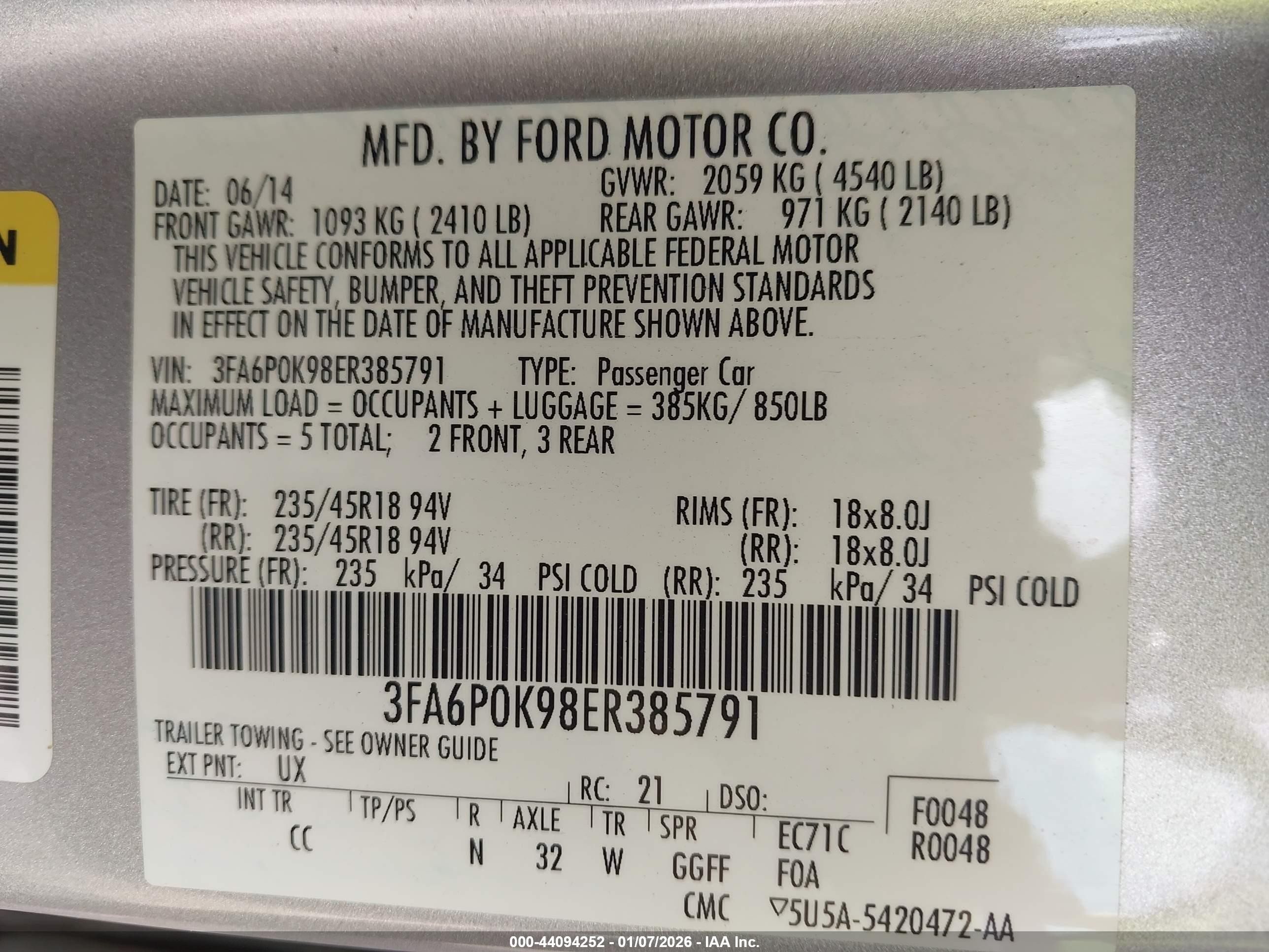 FORD FUSION image 9