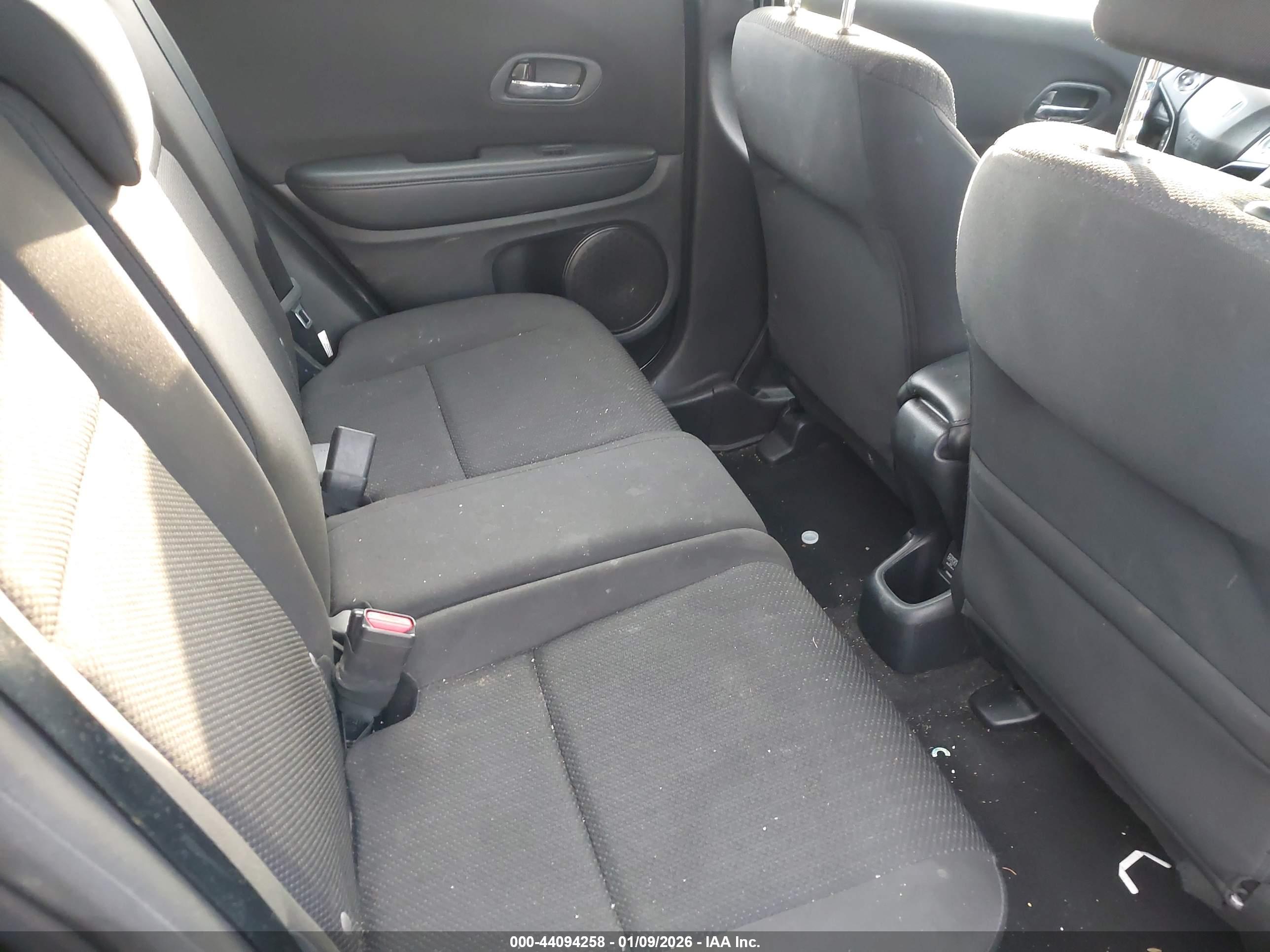 HONDA HR-V image 8