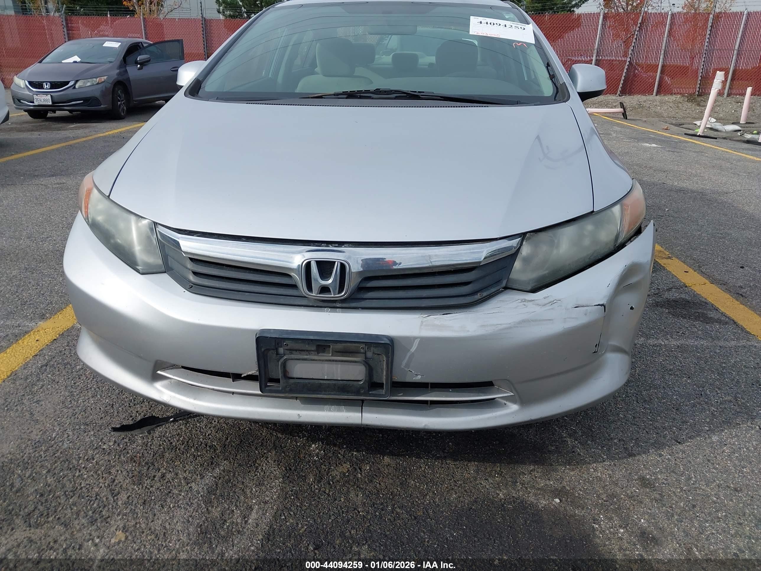 HONDA CIVIC image 6