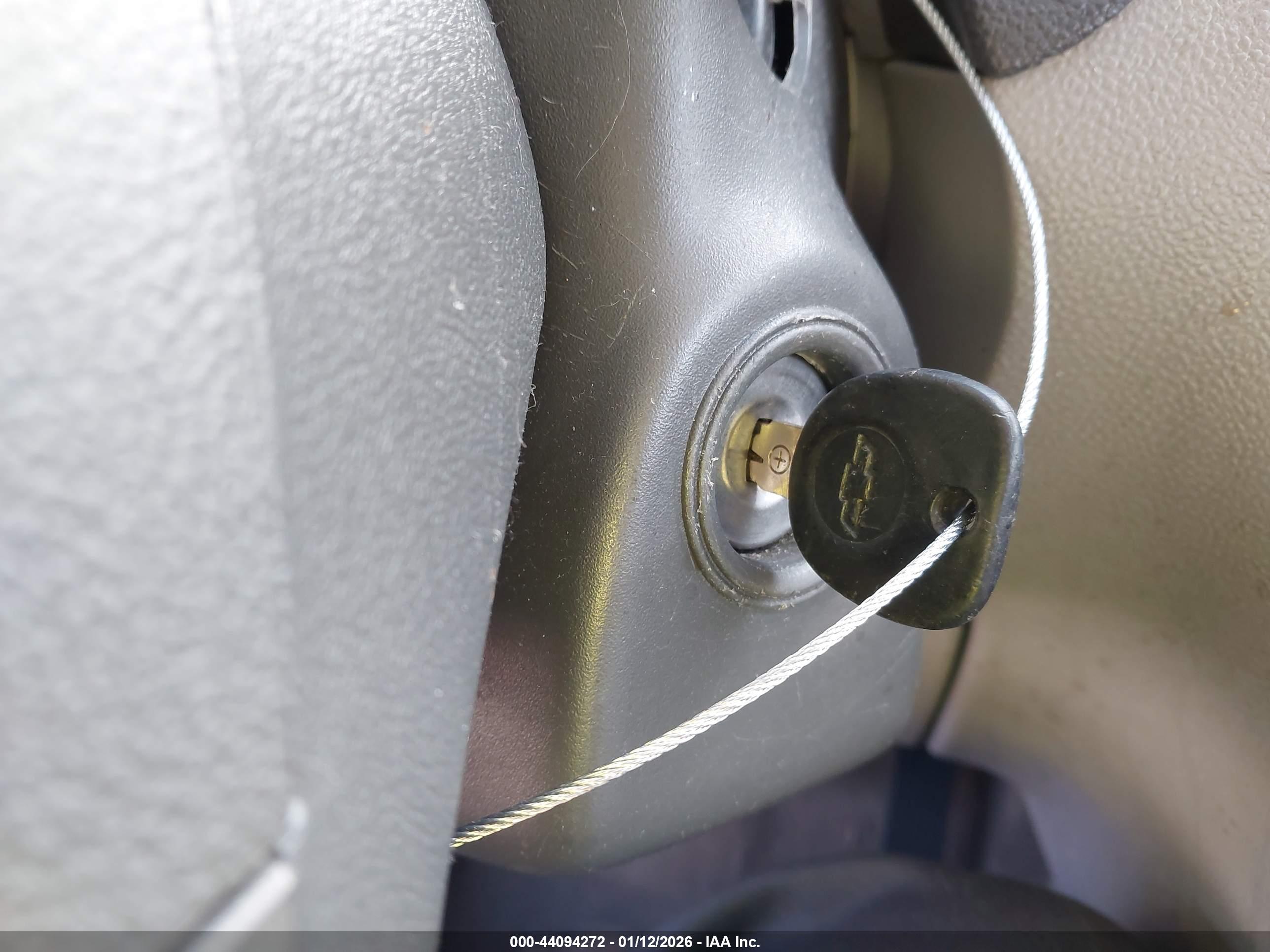 CHEVROLET HHR image 11