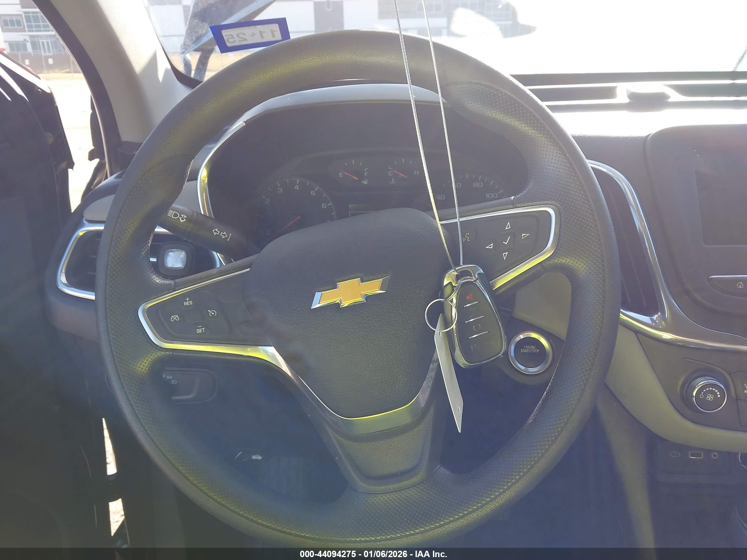 CHEVROLET EQUINOX image 11