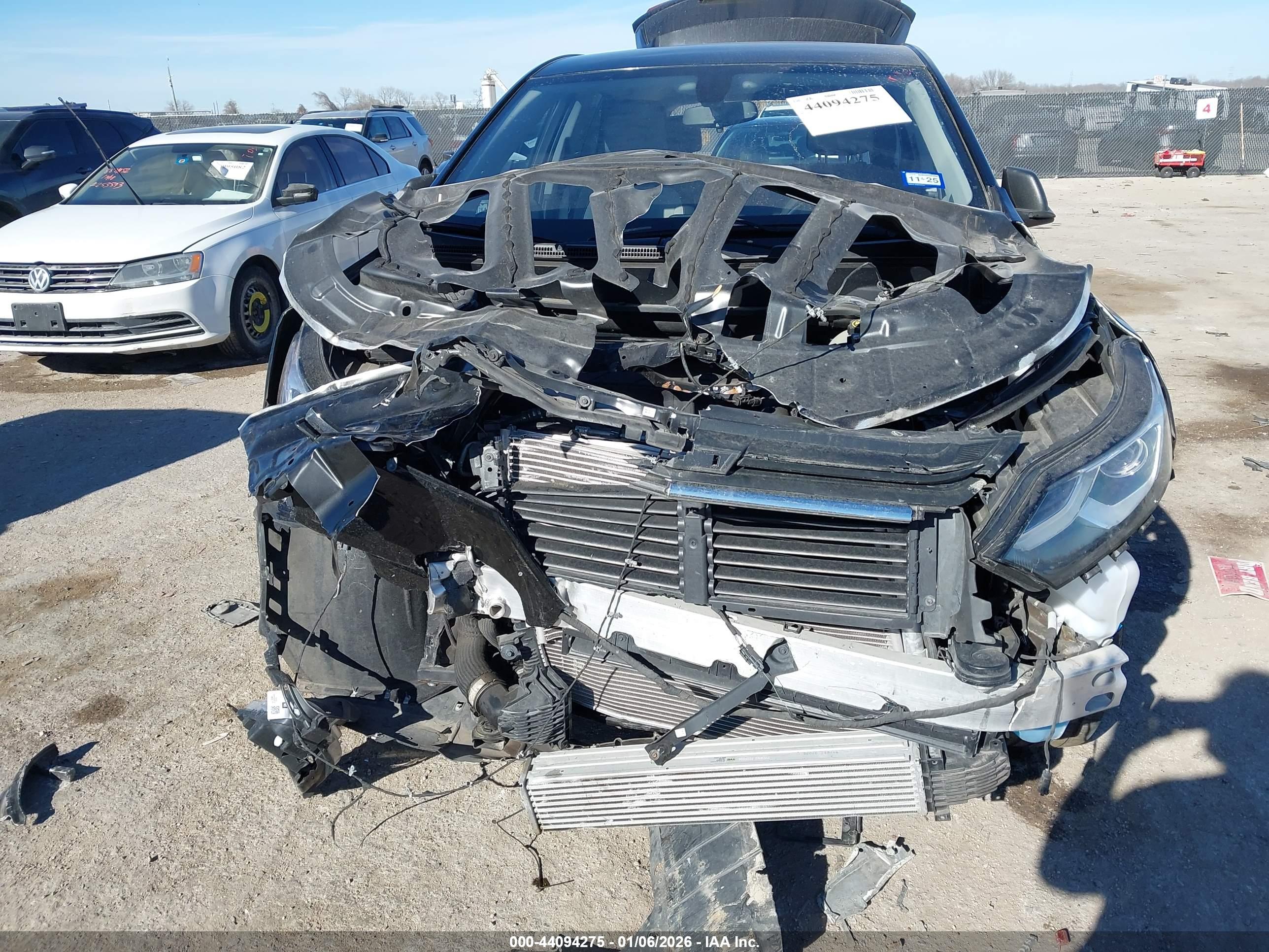 CHEVROLET EQUINOX image 6