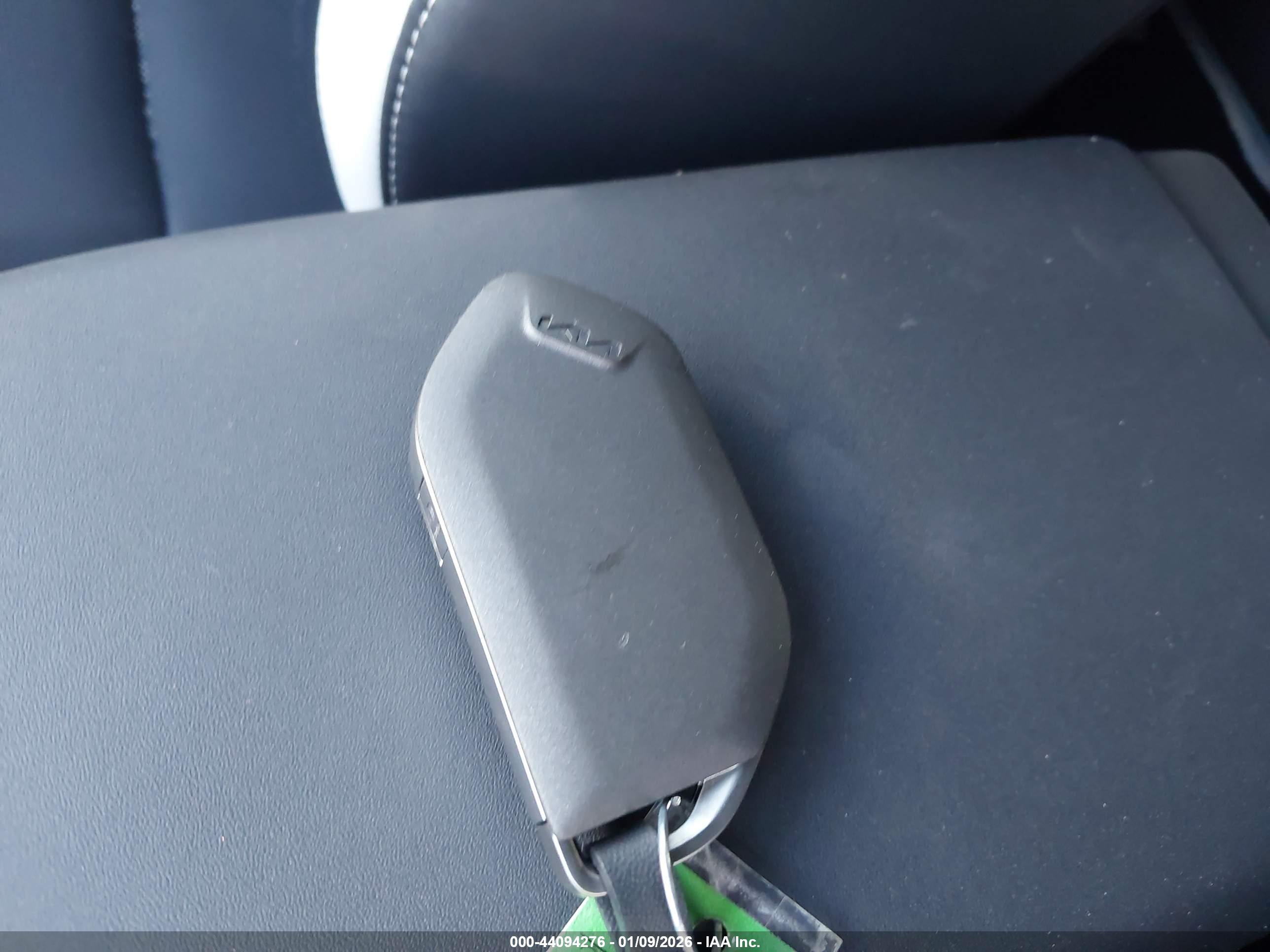 KIA K4 image 11