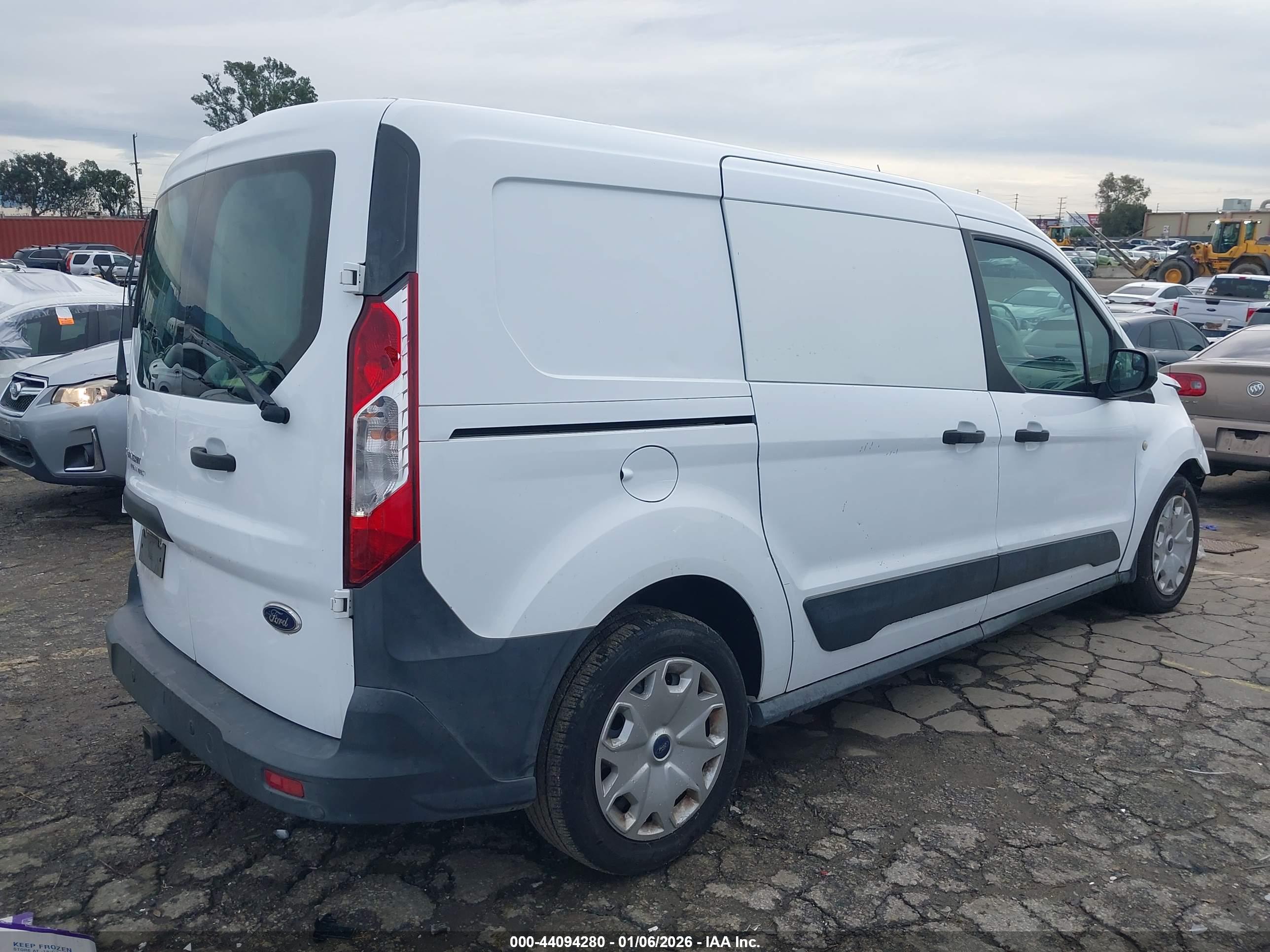 FORD TRANSIT image 4
