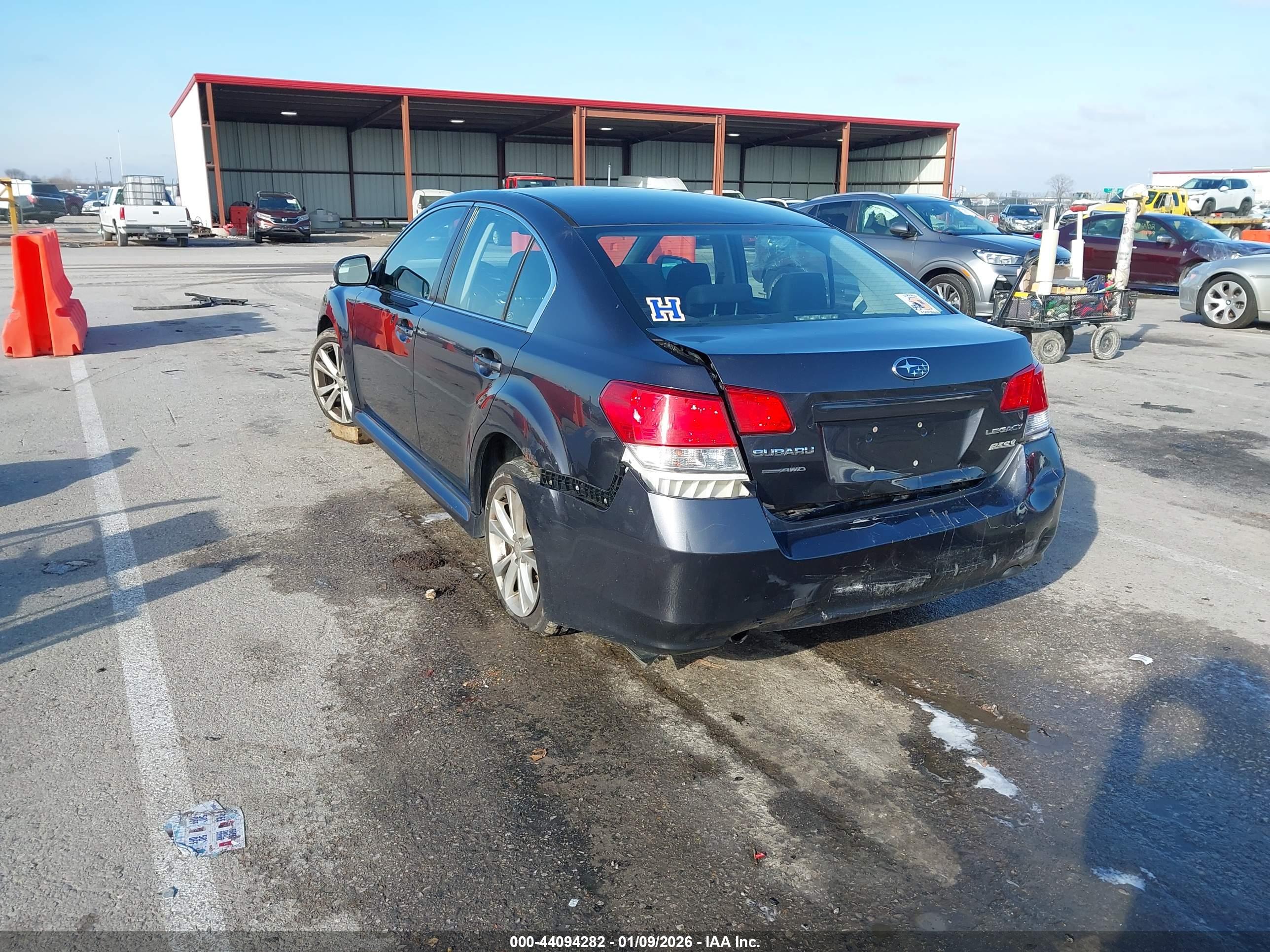 SUBARU LEGACY image 3