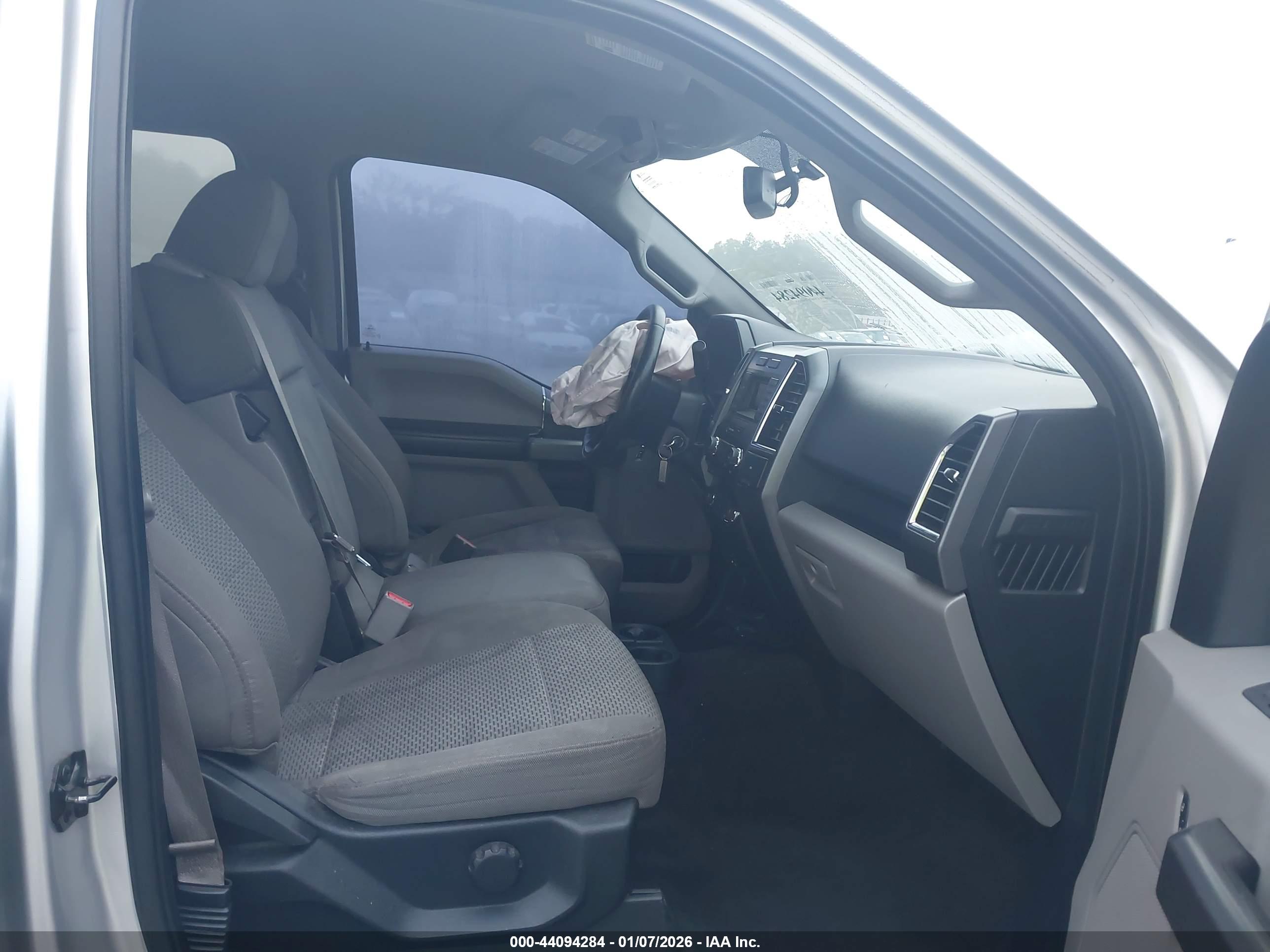 FORD F-150 image 5